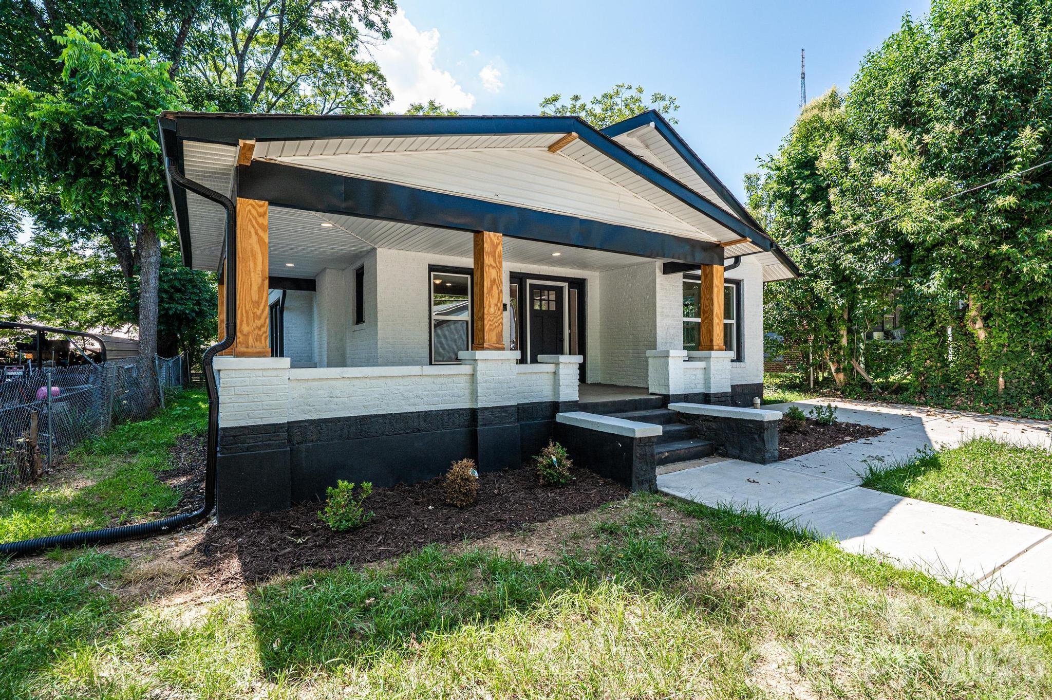 60 5th Street Property Photo 4