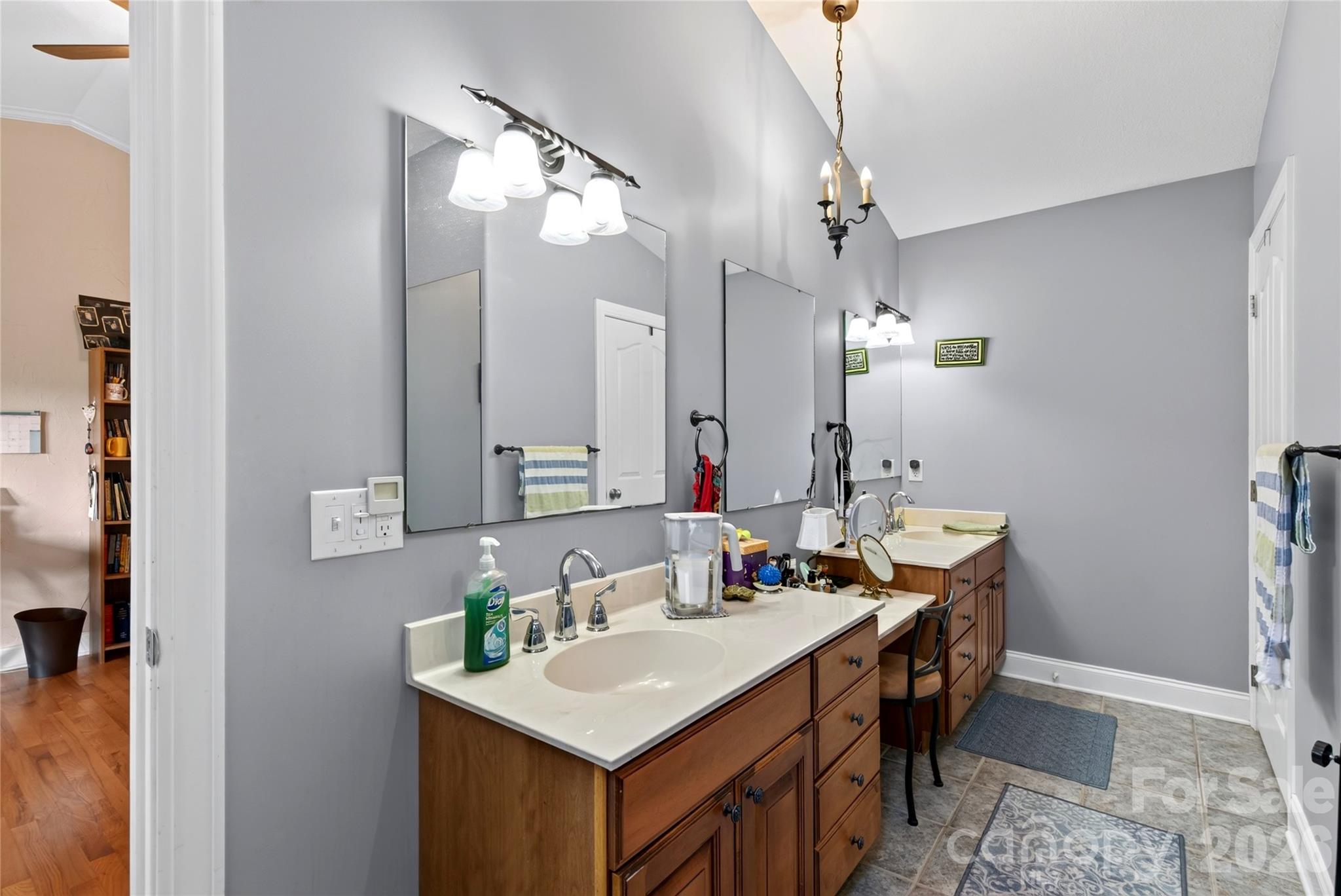 719 April Park 25 Property Photo 38