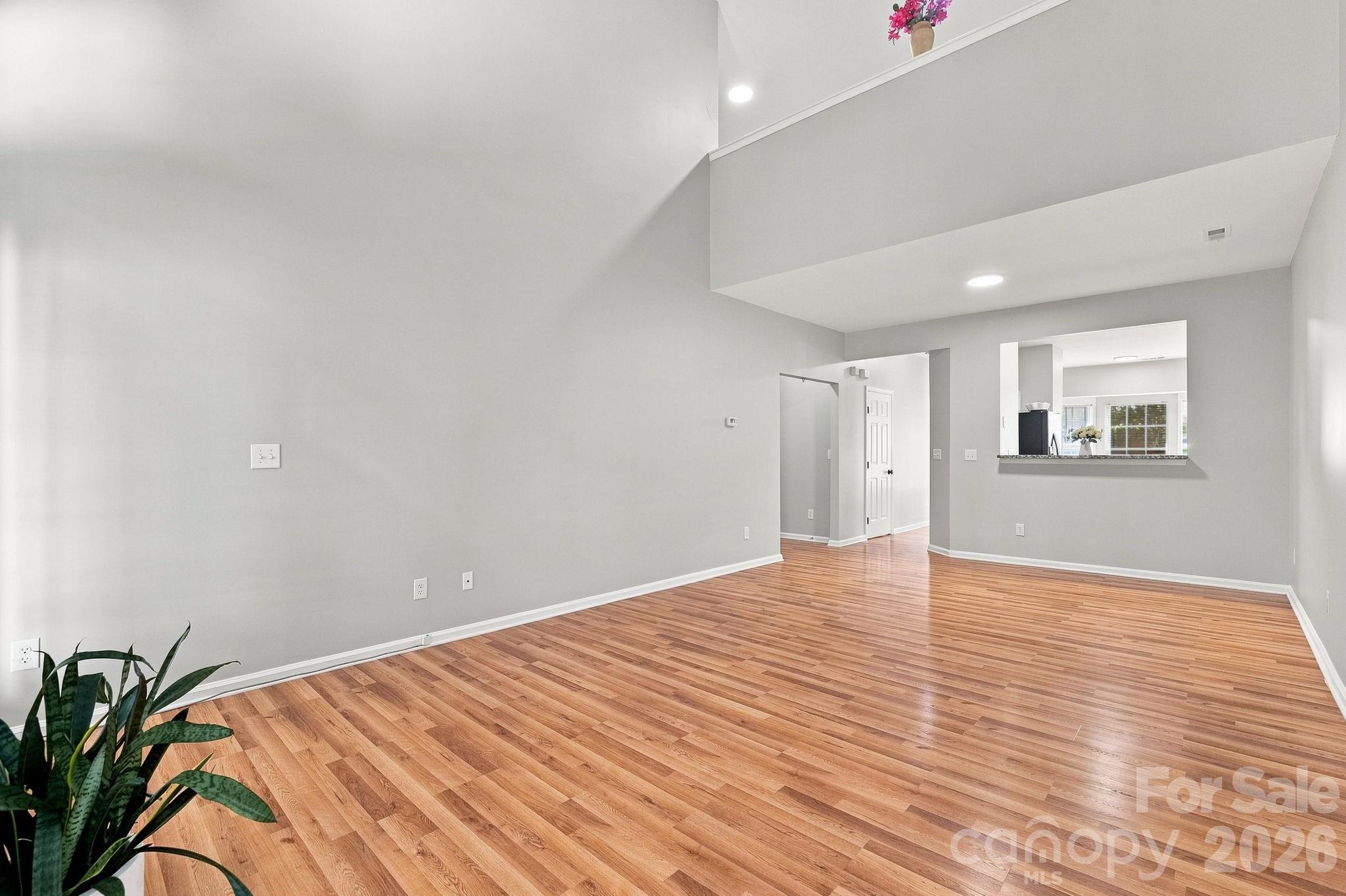 121 Kase Court Property Photo 7
