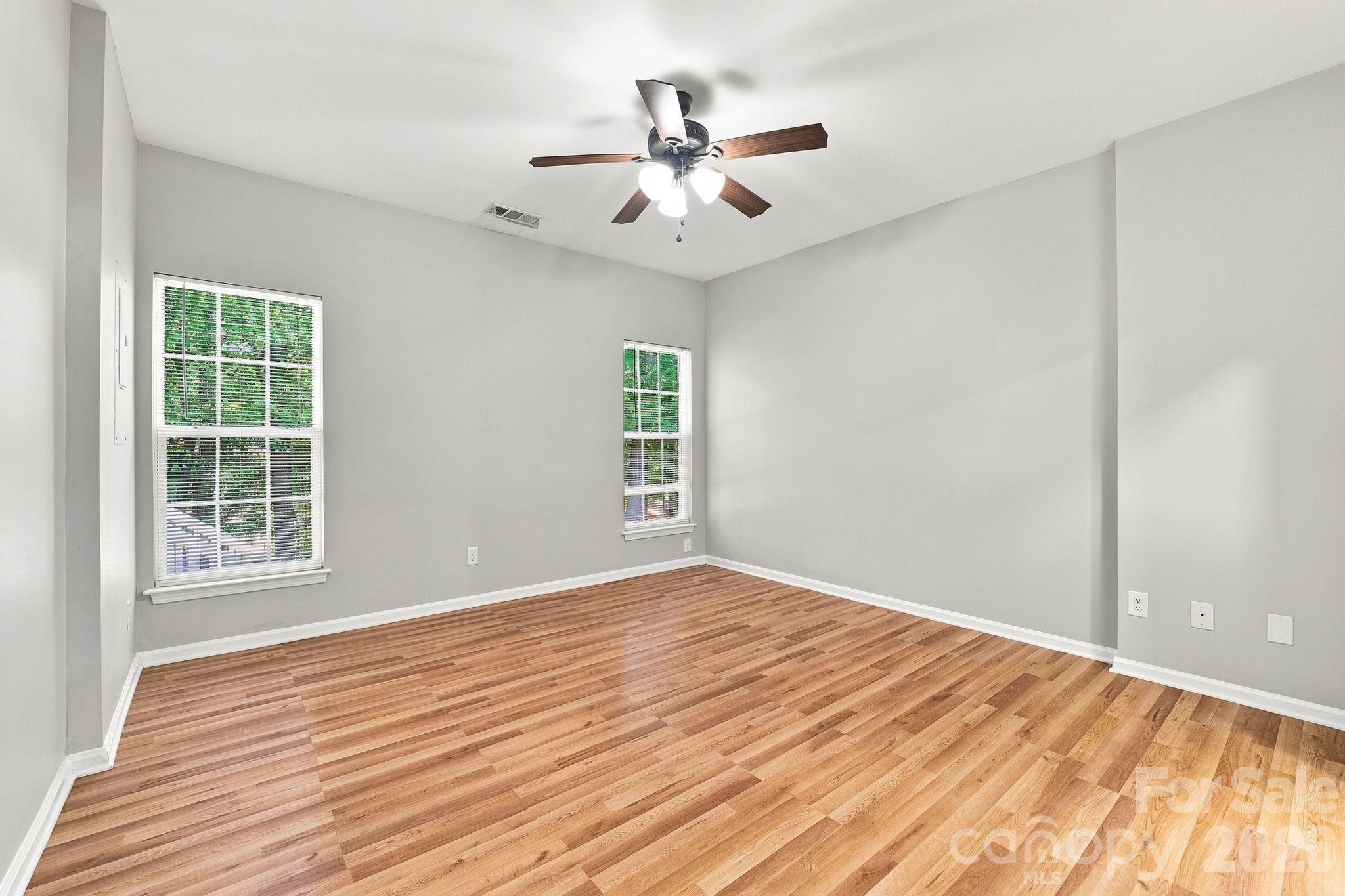121 Kase Court Property Photo 10