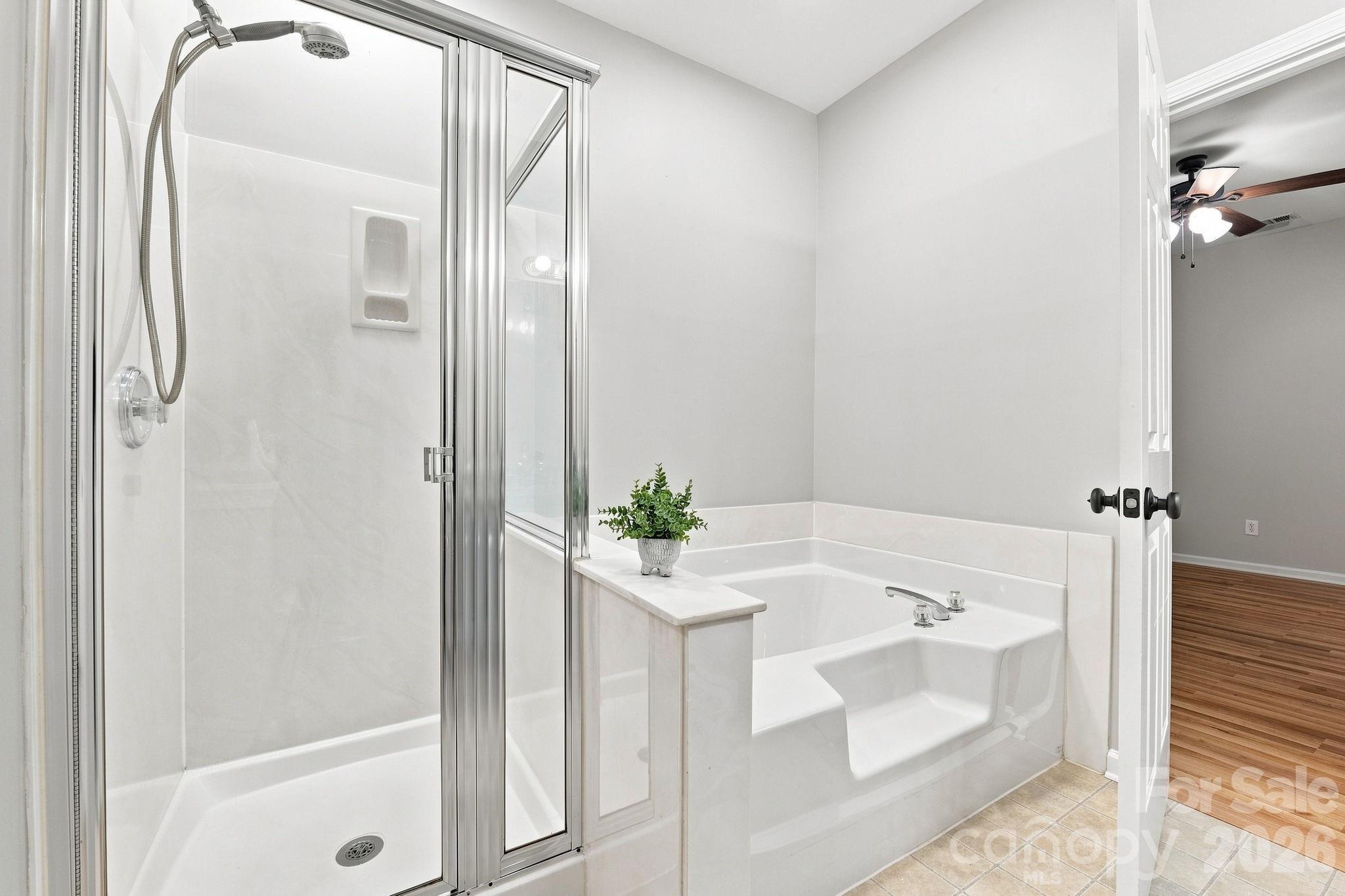121 Kase Court Property Photo 13