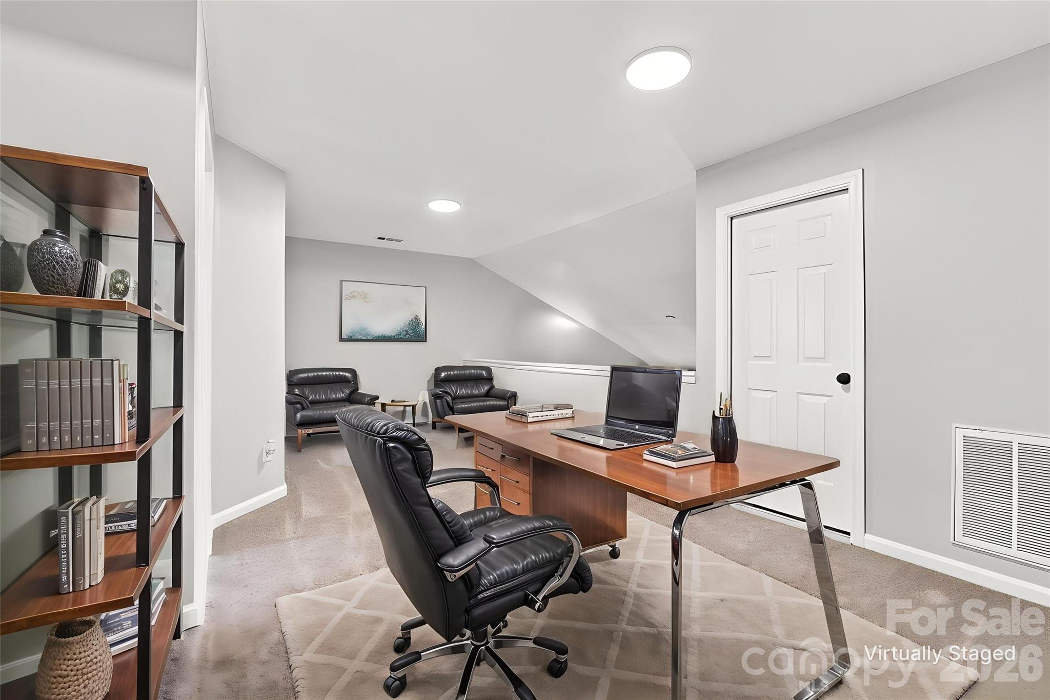 121 Kase Court Property Photo 17