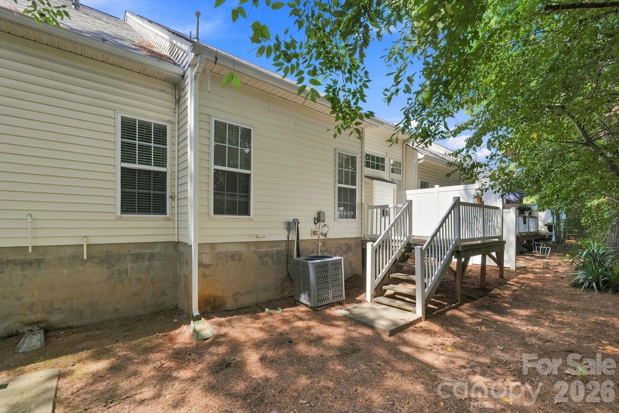 121 Kase Court Property Photo 26