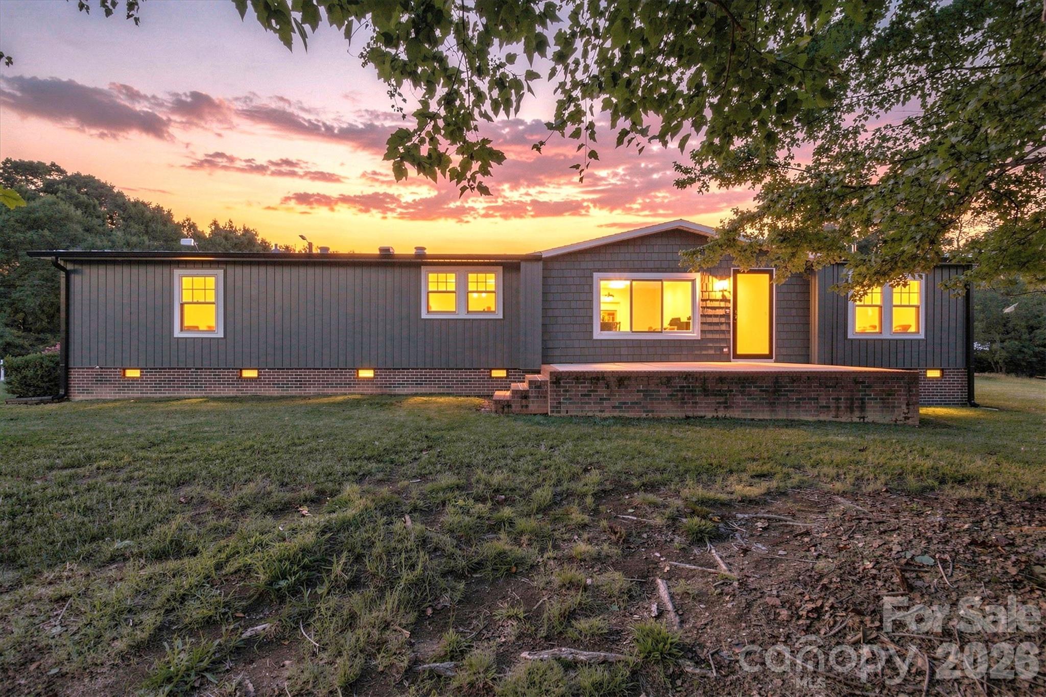 2587 Vision Drive Property Photo 1