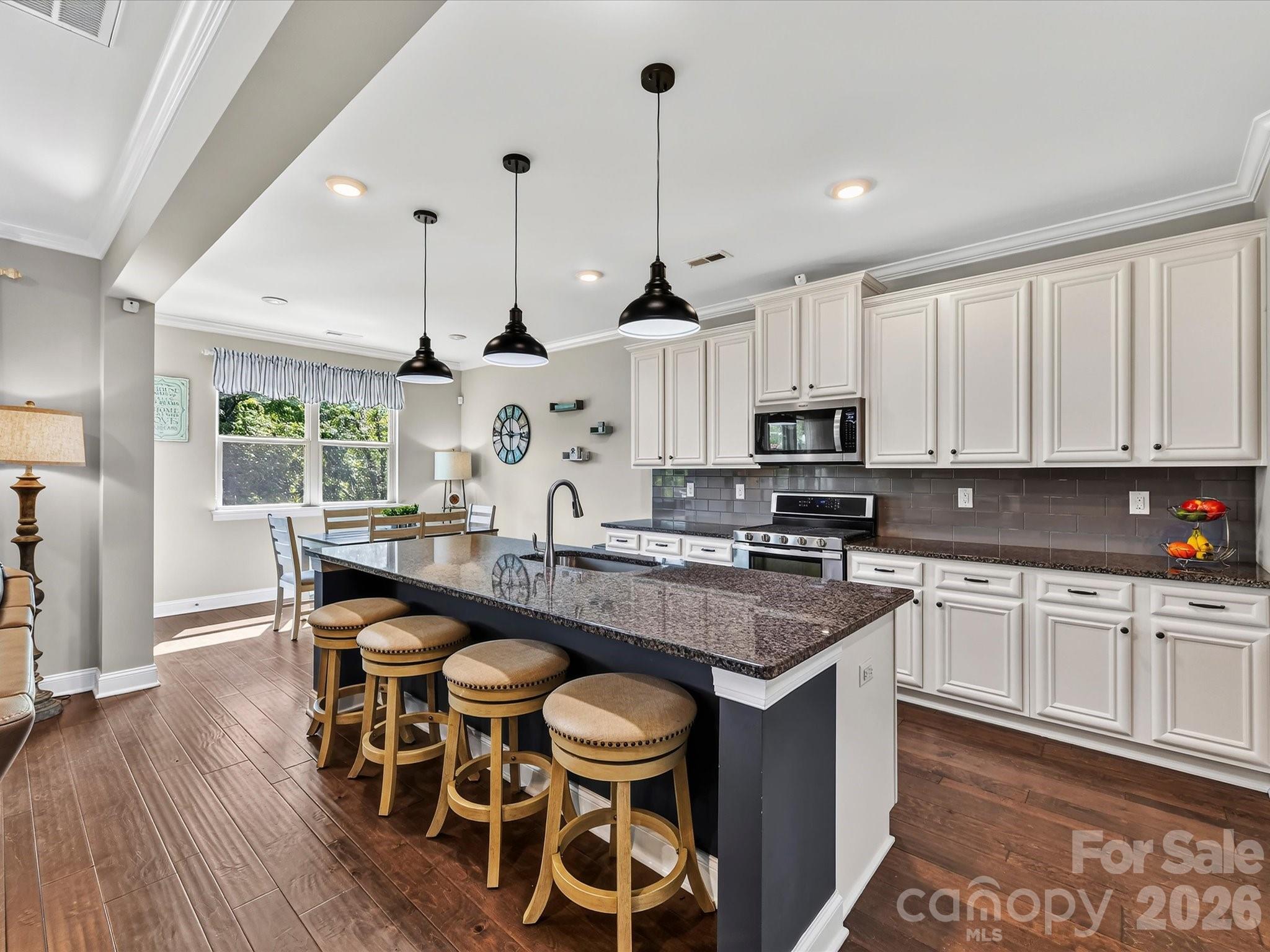 104 Sweet Grass Lane Property Photo 11
