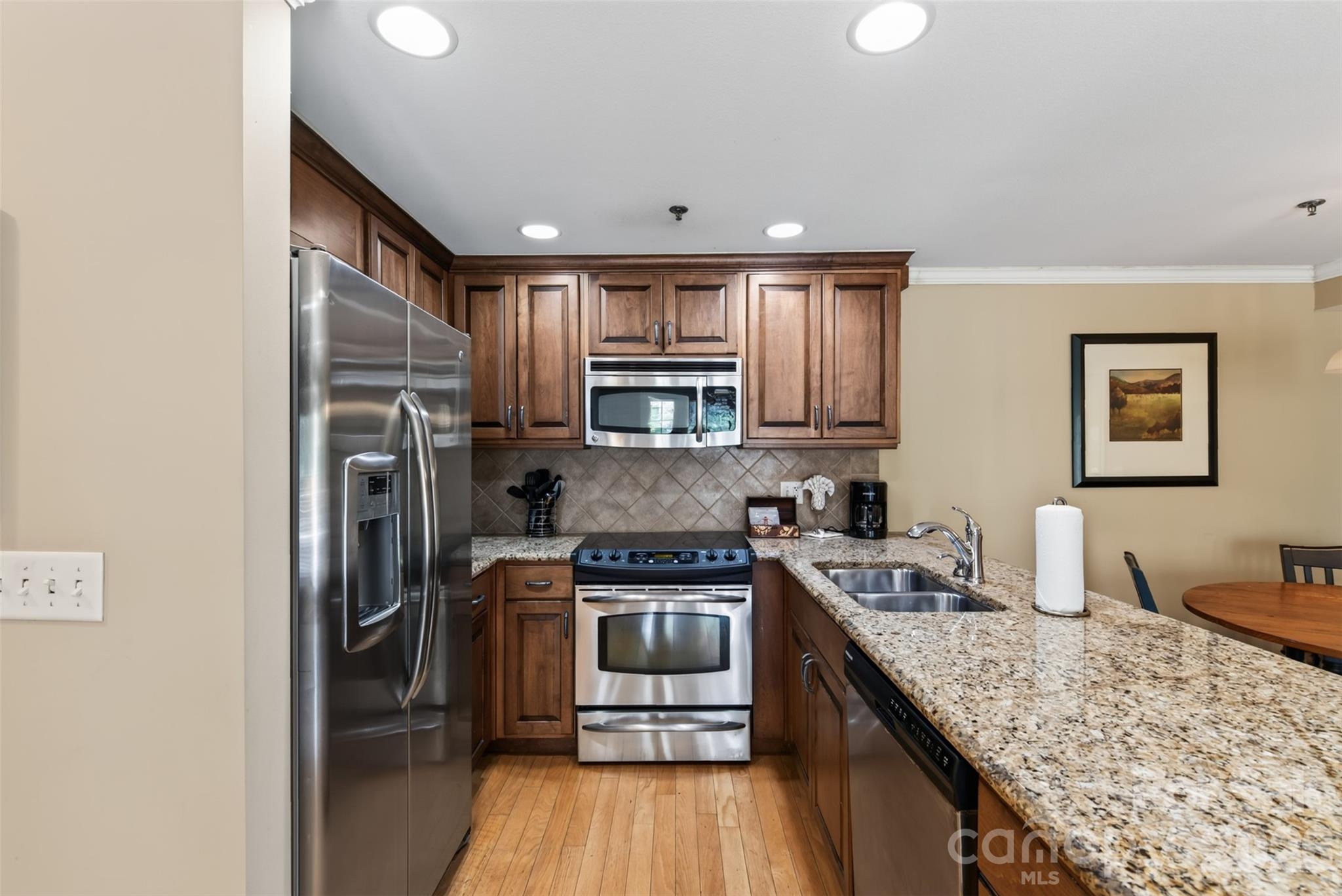 413 Bowling Park Road Property Photo 4