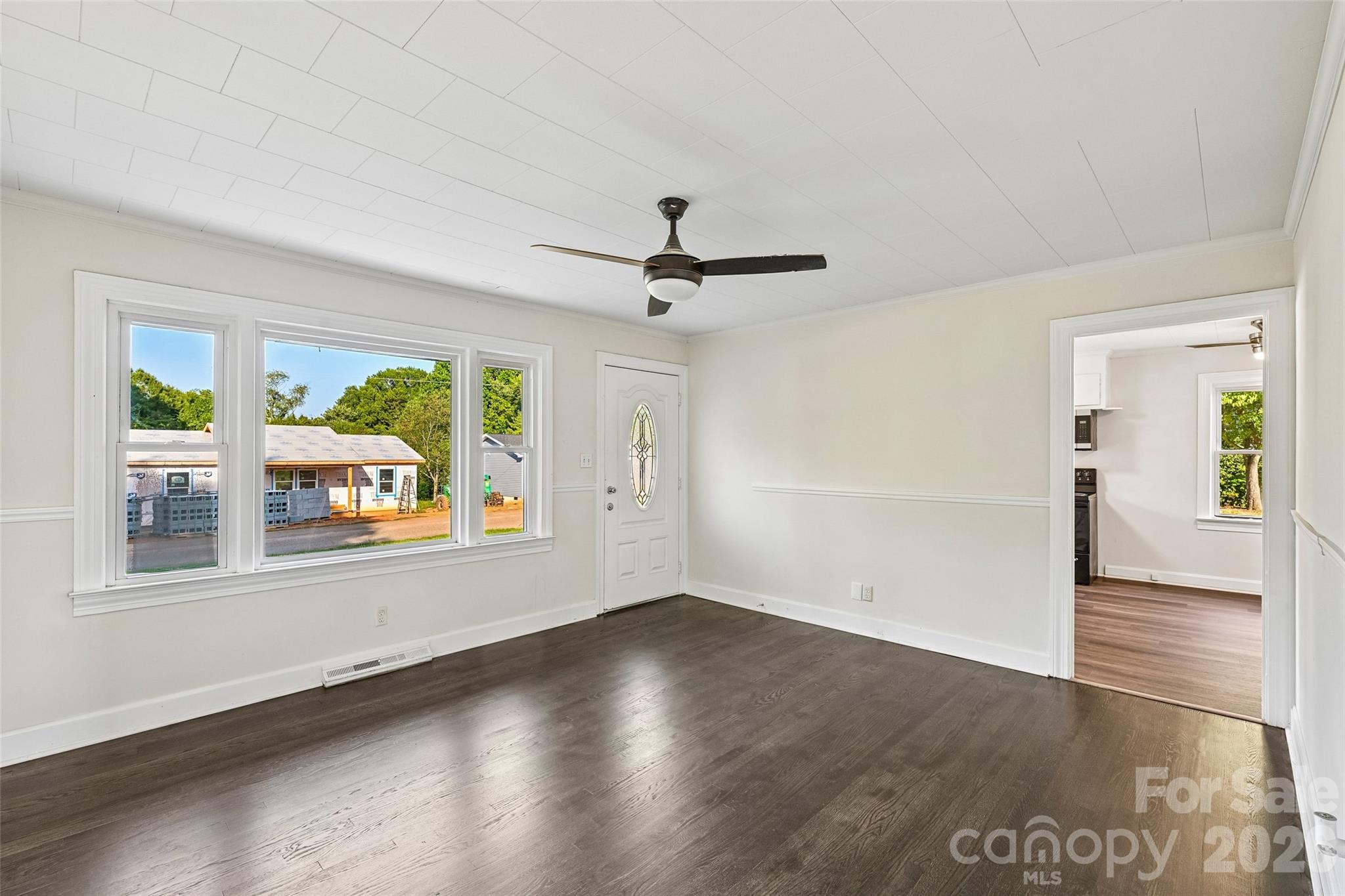 94 Galaxie Drive Property Photo 6