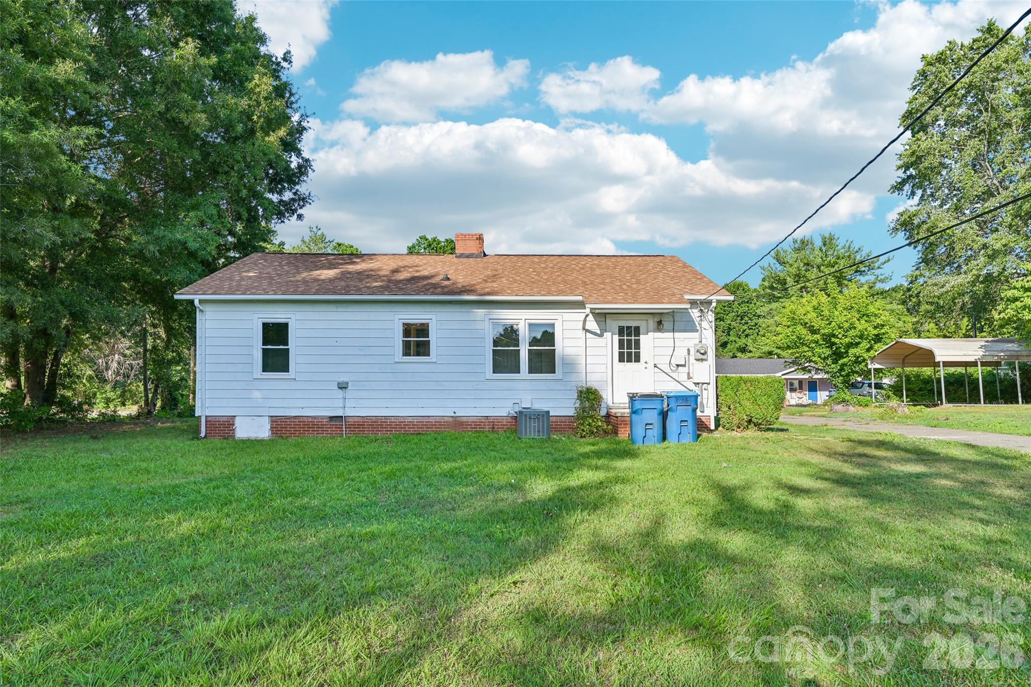 94 Galaxie Drive Property Photo 17