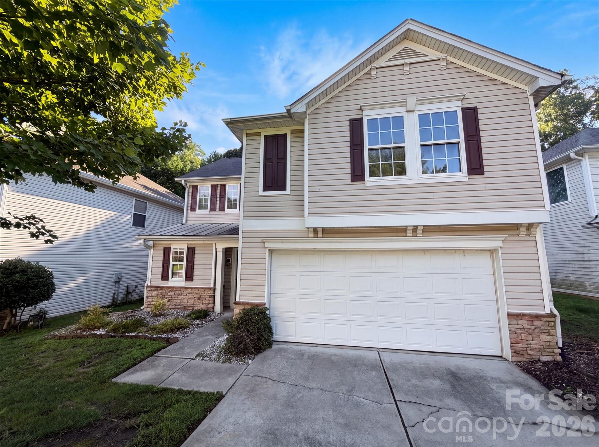 2502 Harwood Hills Lane Property Photo 1