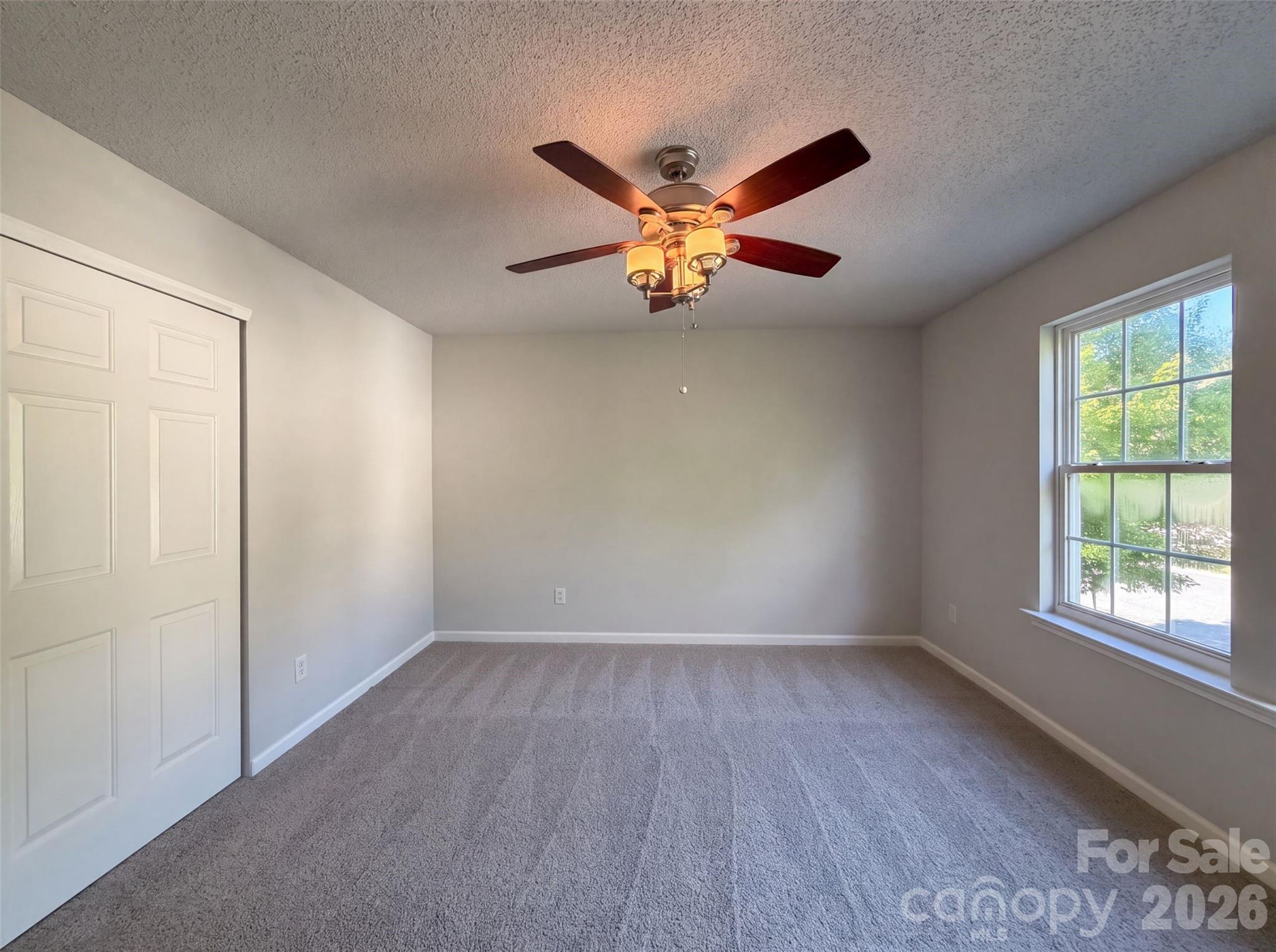 2502 Harwood Hills Lane Property Photo 10
