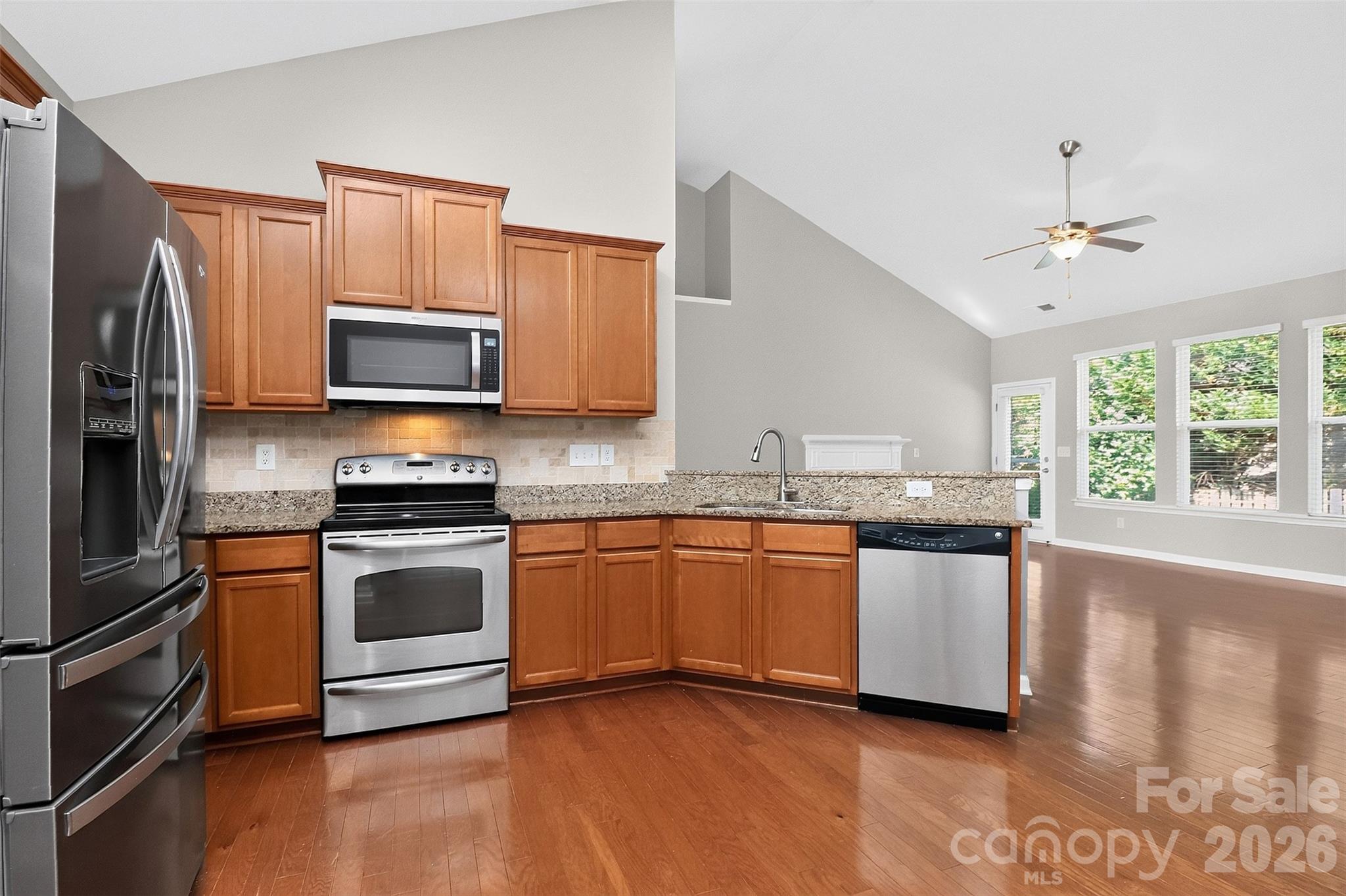 1577 Bay Meadows Avenue Property Photo 8