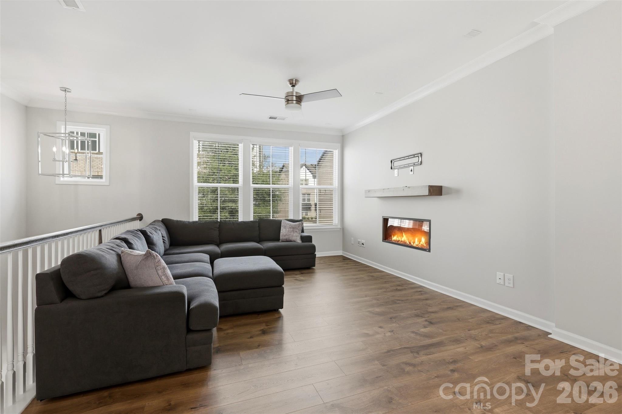 604 Tudor Park Way Property Photo 14