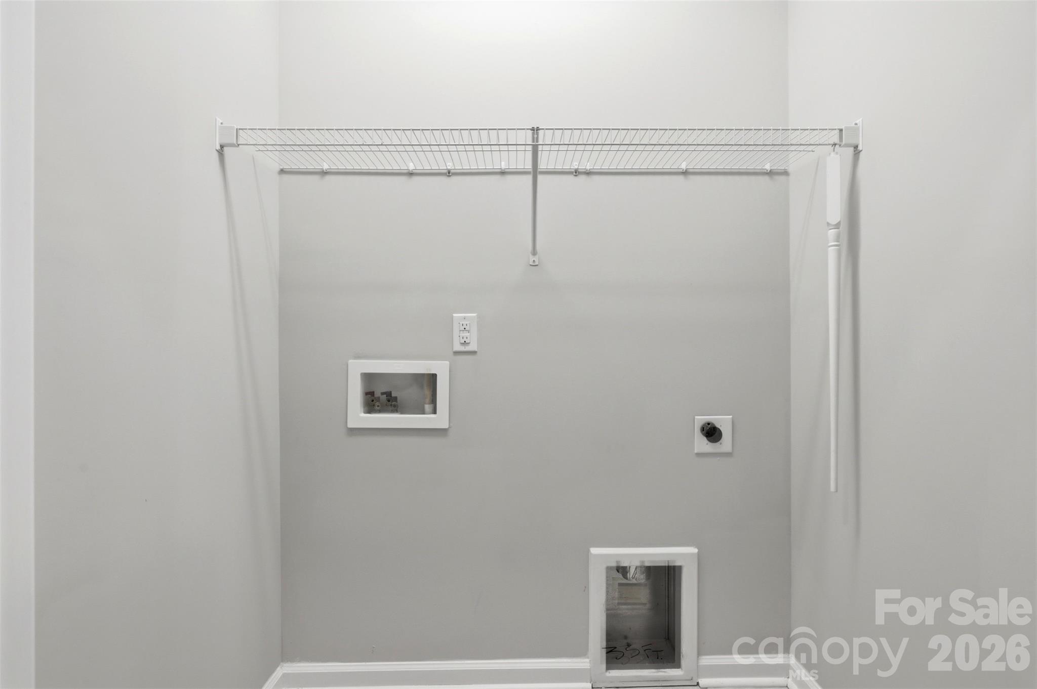 604 Tudor Park Way Property Photo 32