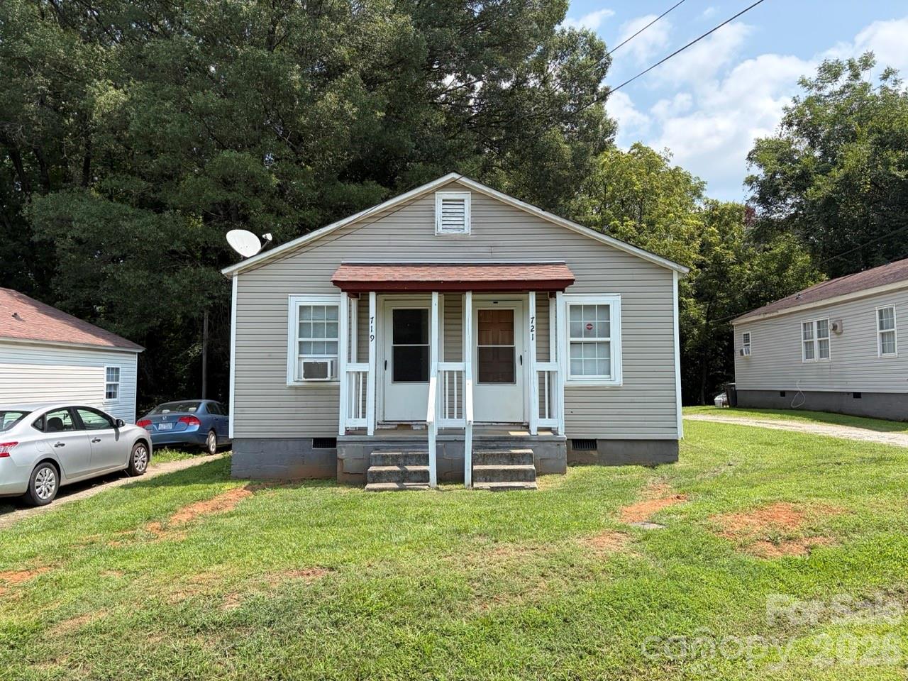 719 Hunt Street Property Photo 1
