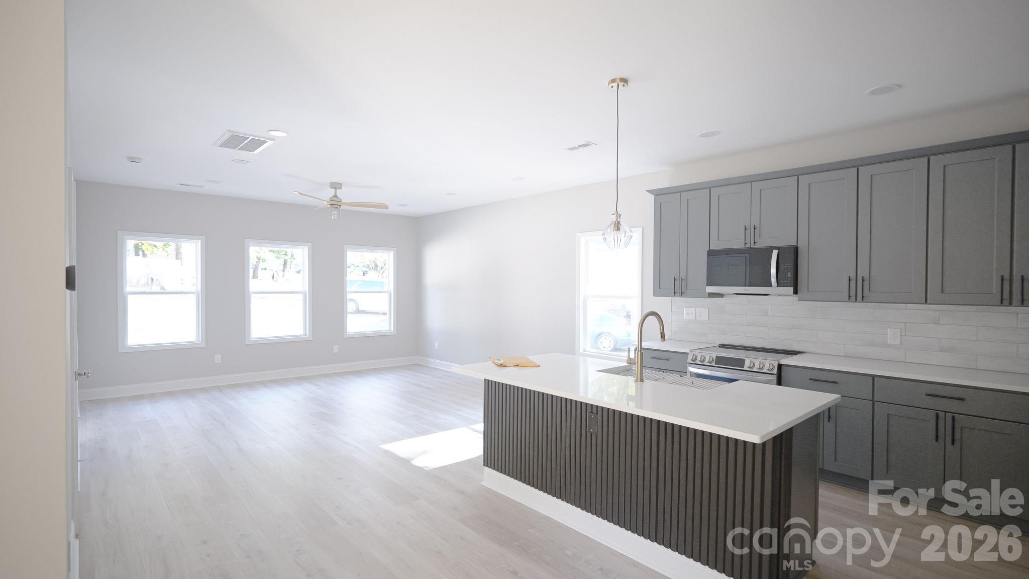 501 Granby Circle A Property Photo 12