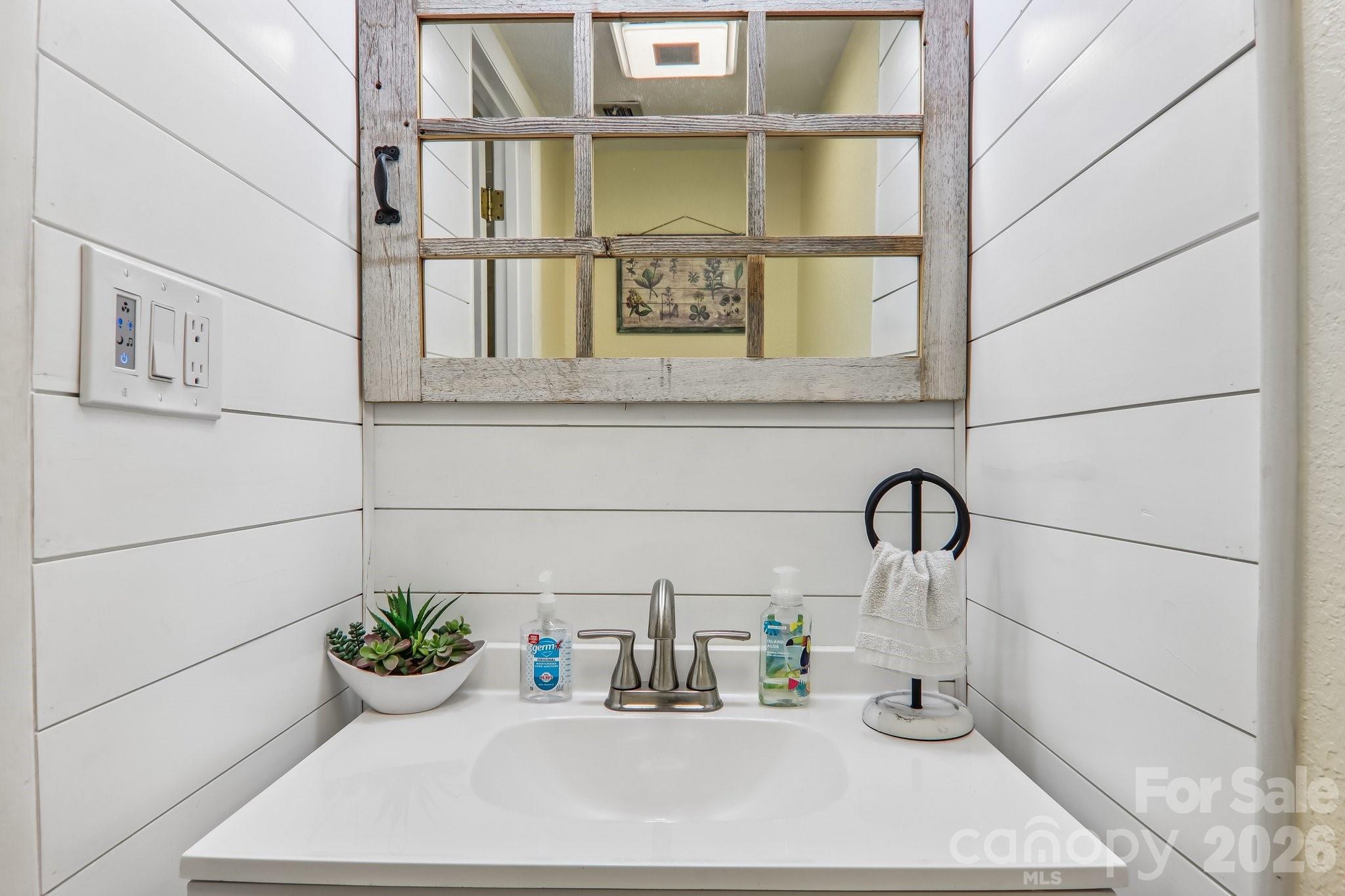 70 Ninevah Road Property Photo 13