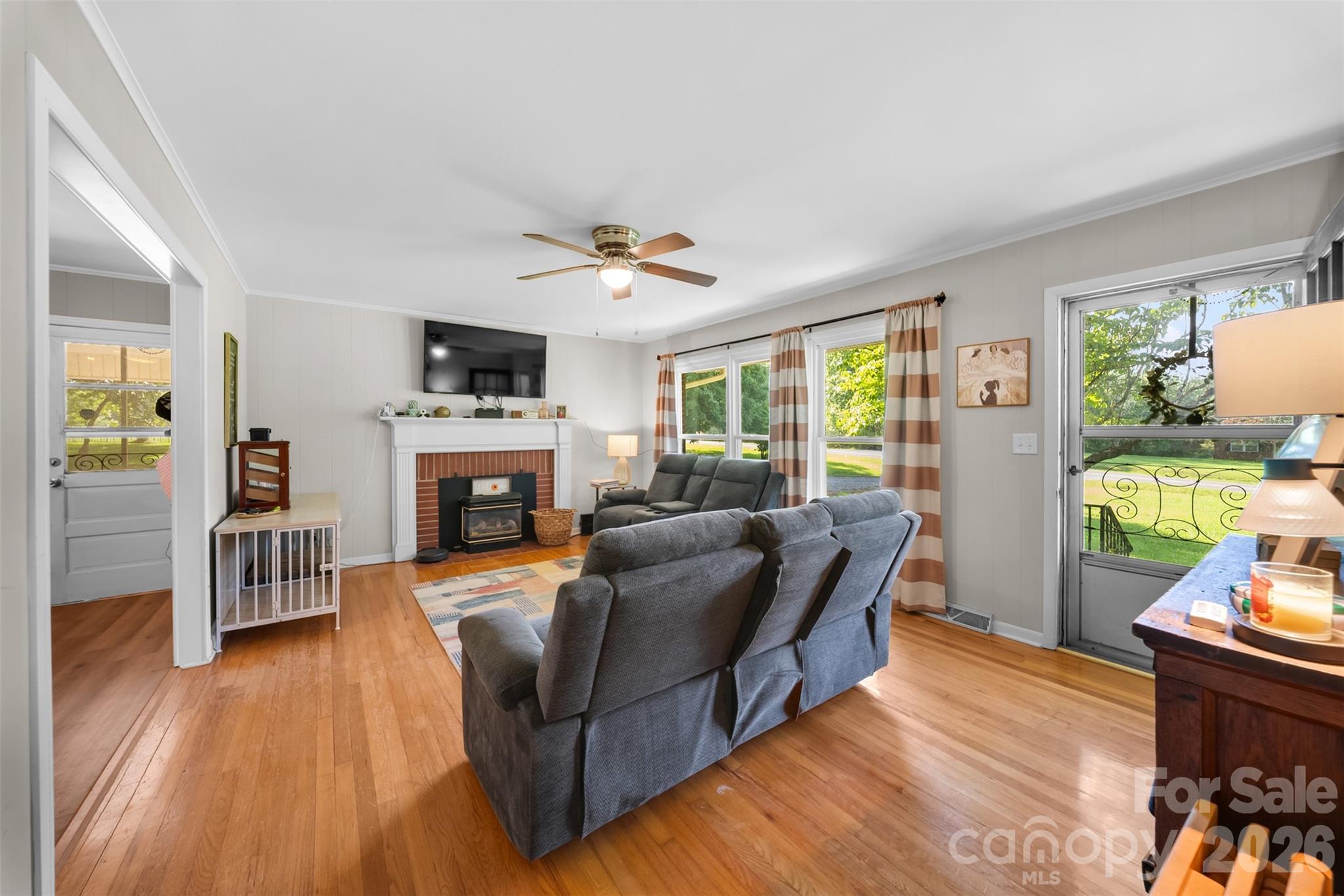 37631 Saw Mill Road Property Photo 7