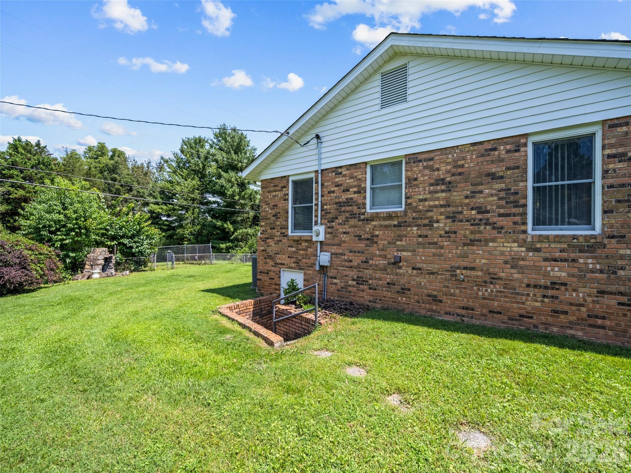 53 Salem Road Property Photo 31