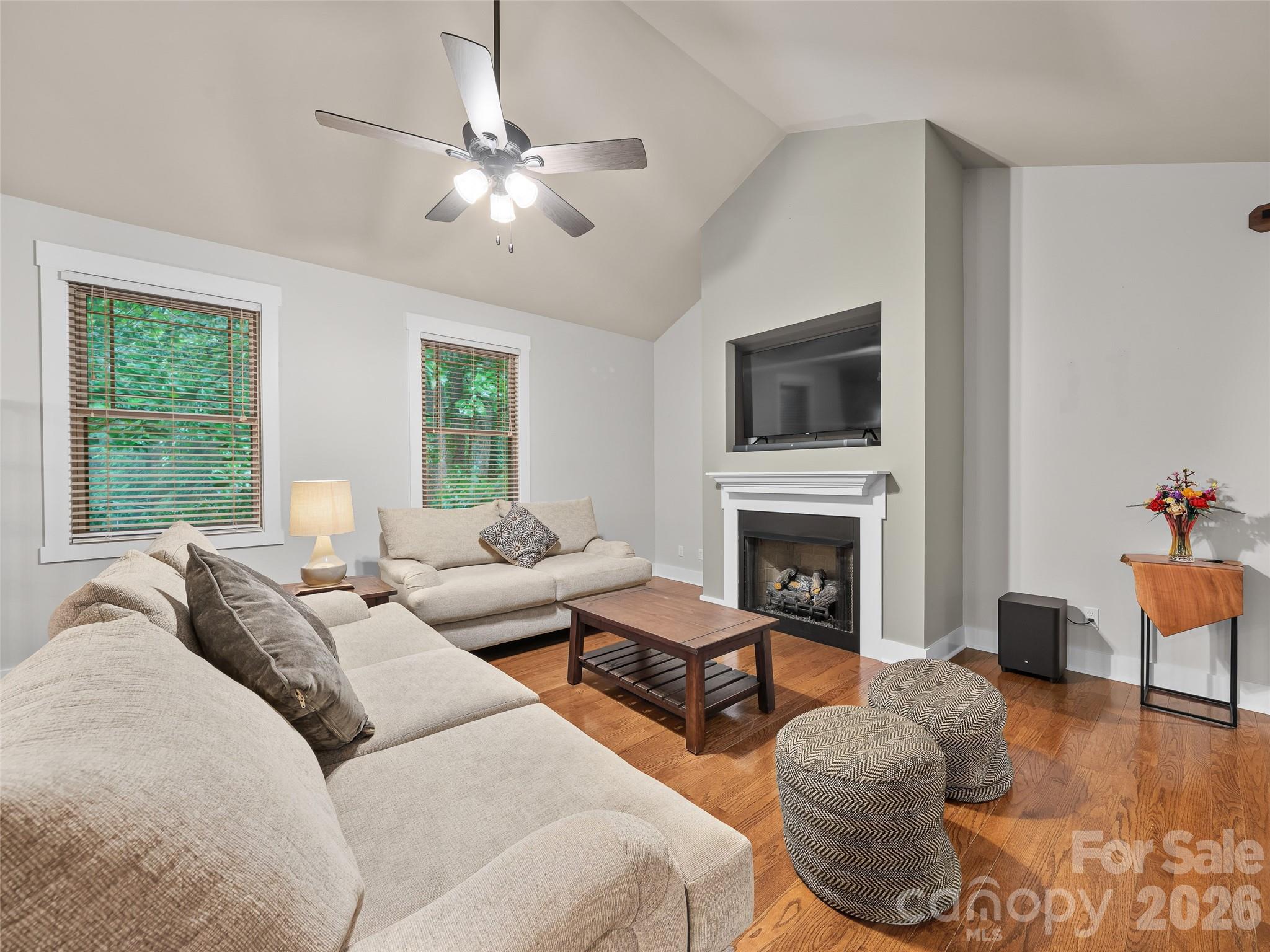 6 Oak Springs Drive Property Photo 8