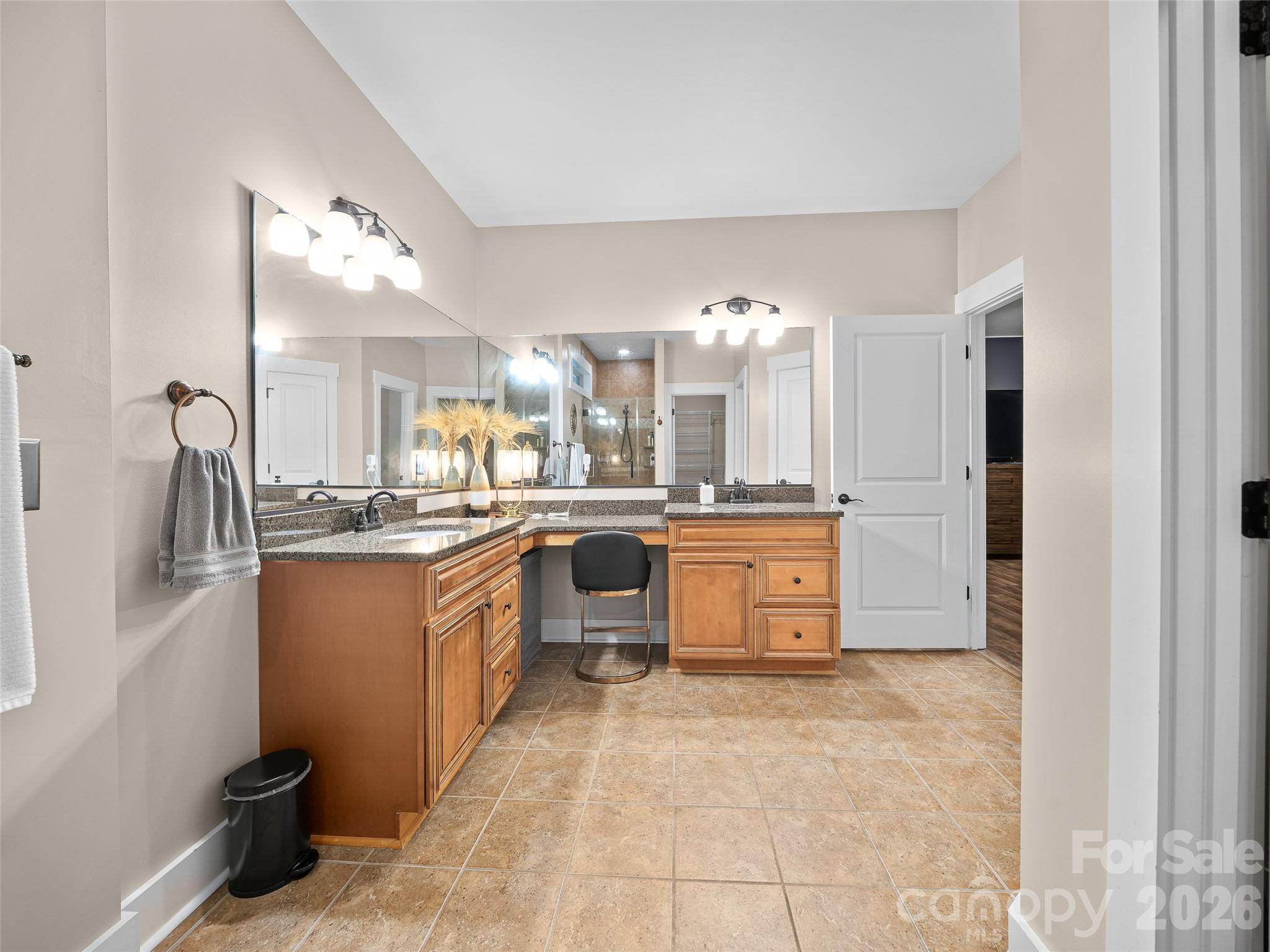 6 Oak Springs Drive Property Photo 19