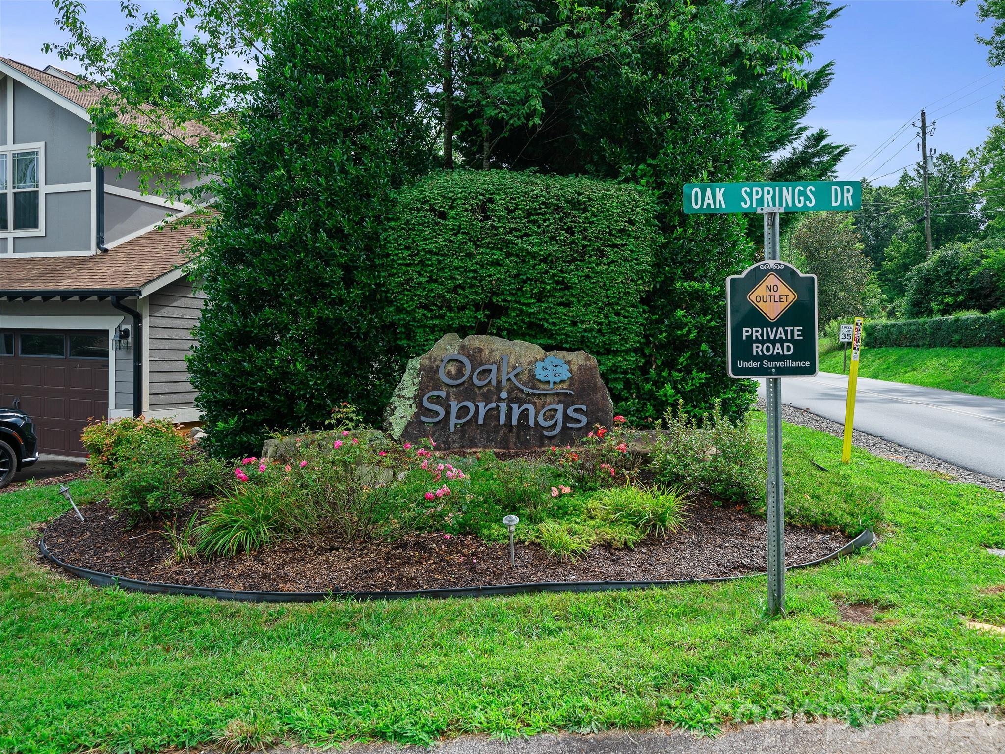 6 Oak Springs Drive Property Photo 37
