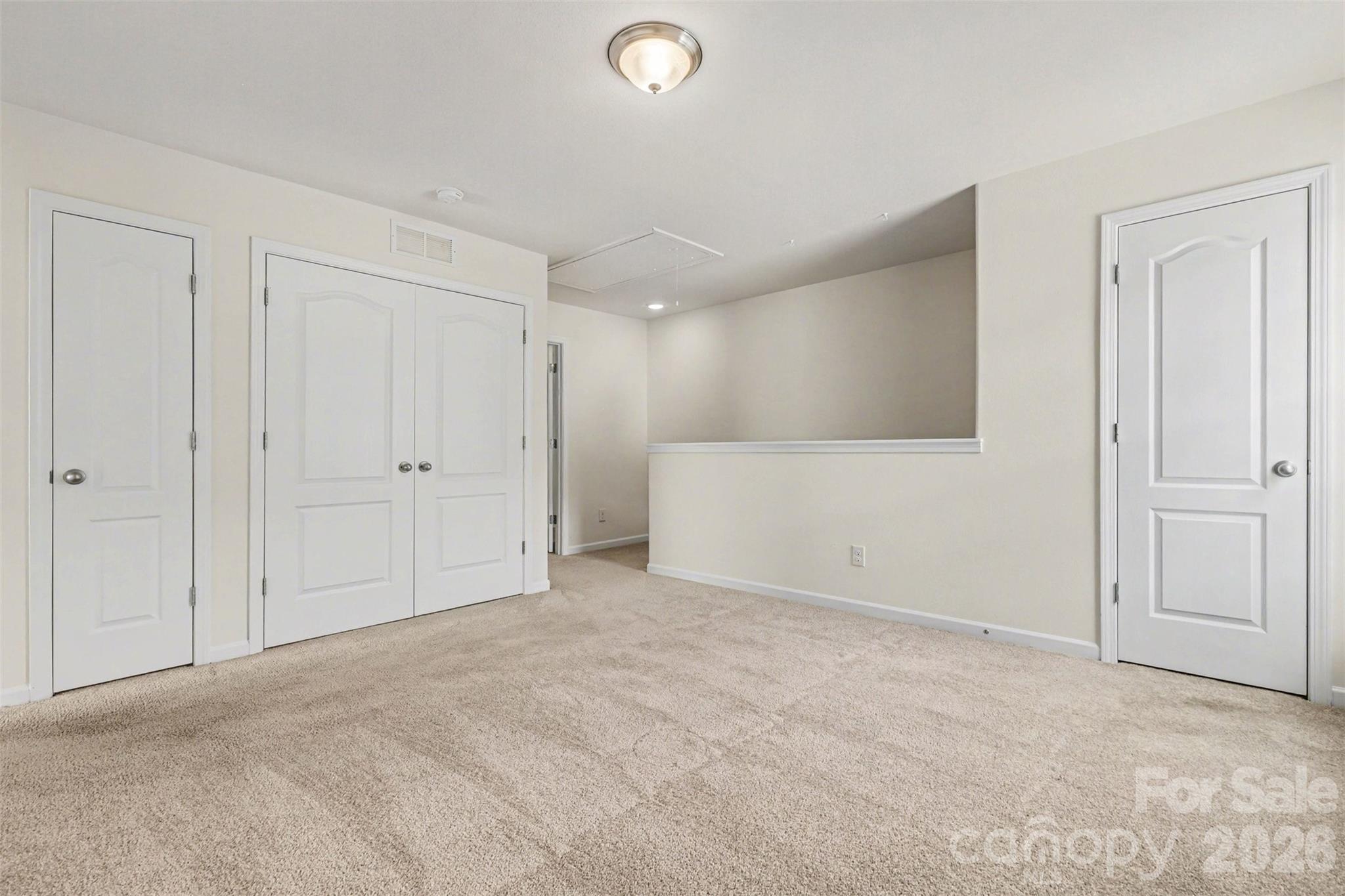 6414 Jerimoth Drive Property Photo 16