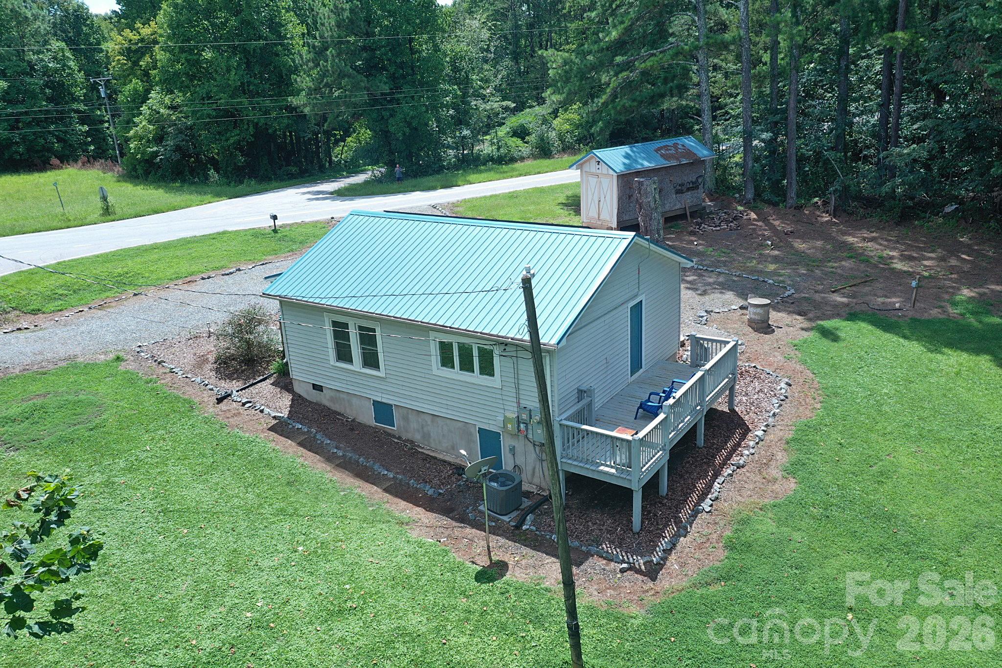 3392 Pearidge Road Property Photo 5