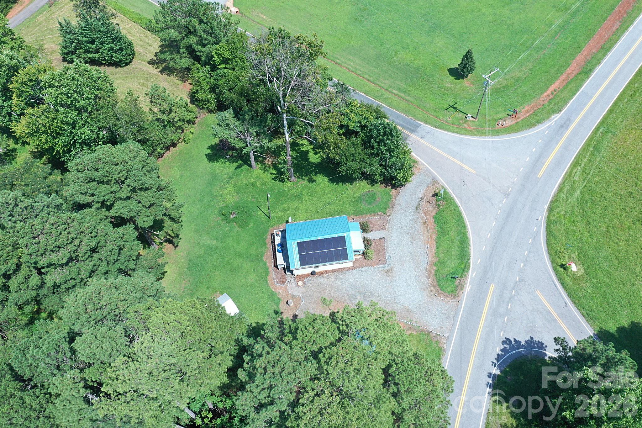 3392 Pearidge Road Property Photo 6