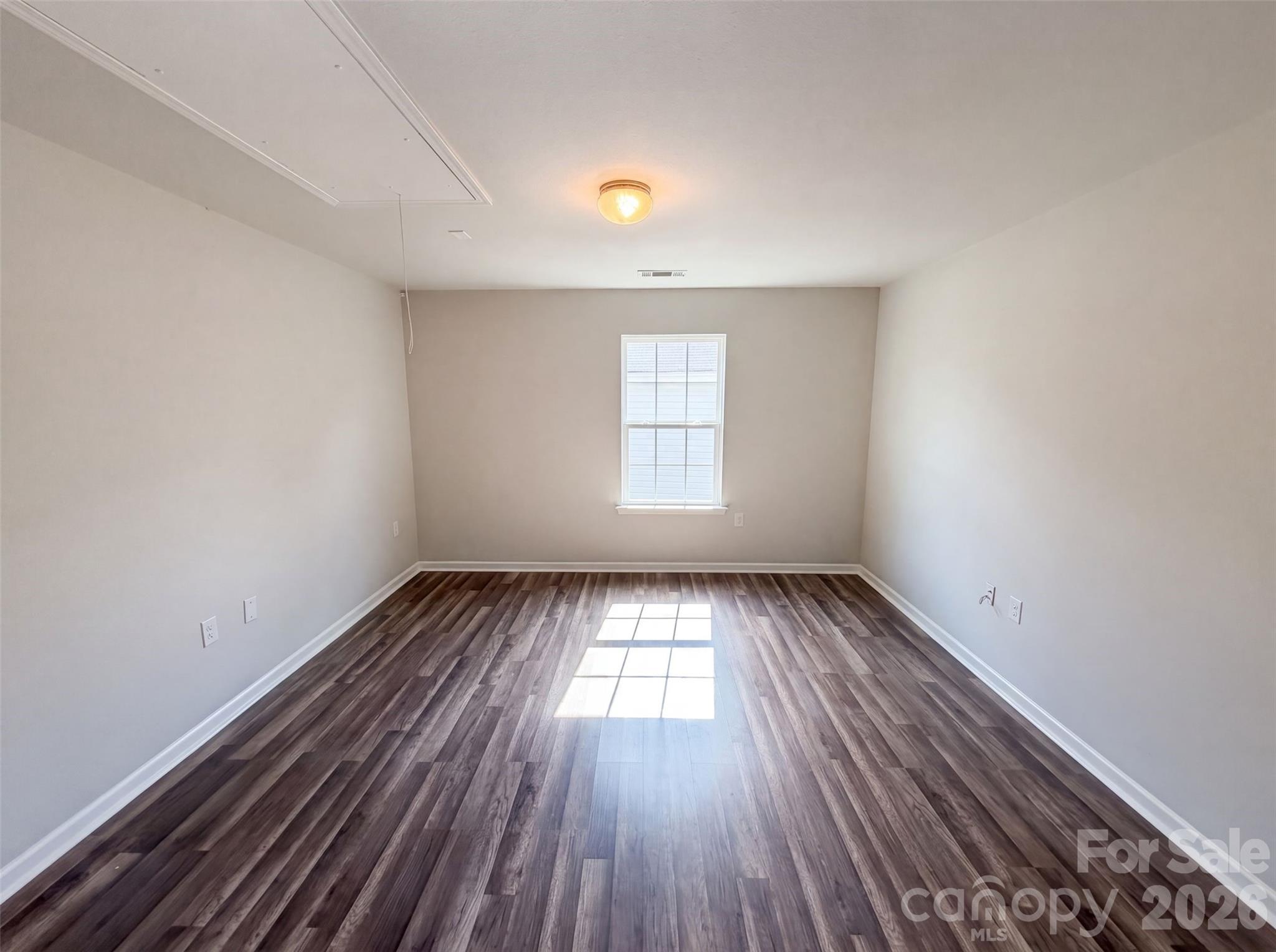 802 Bartram Avenue Property Photo 9