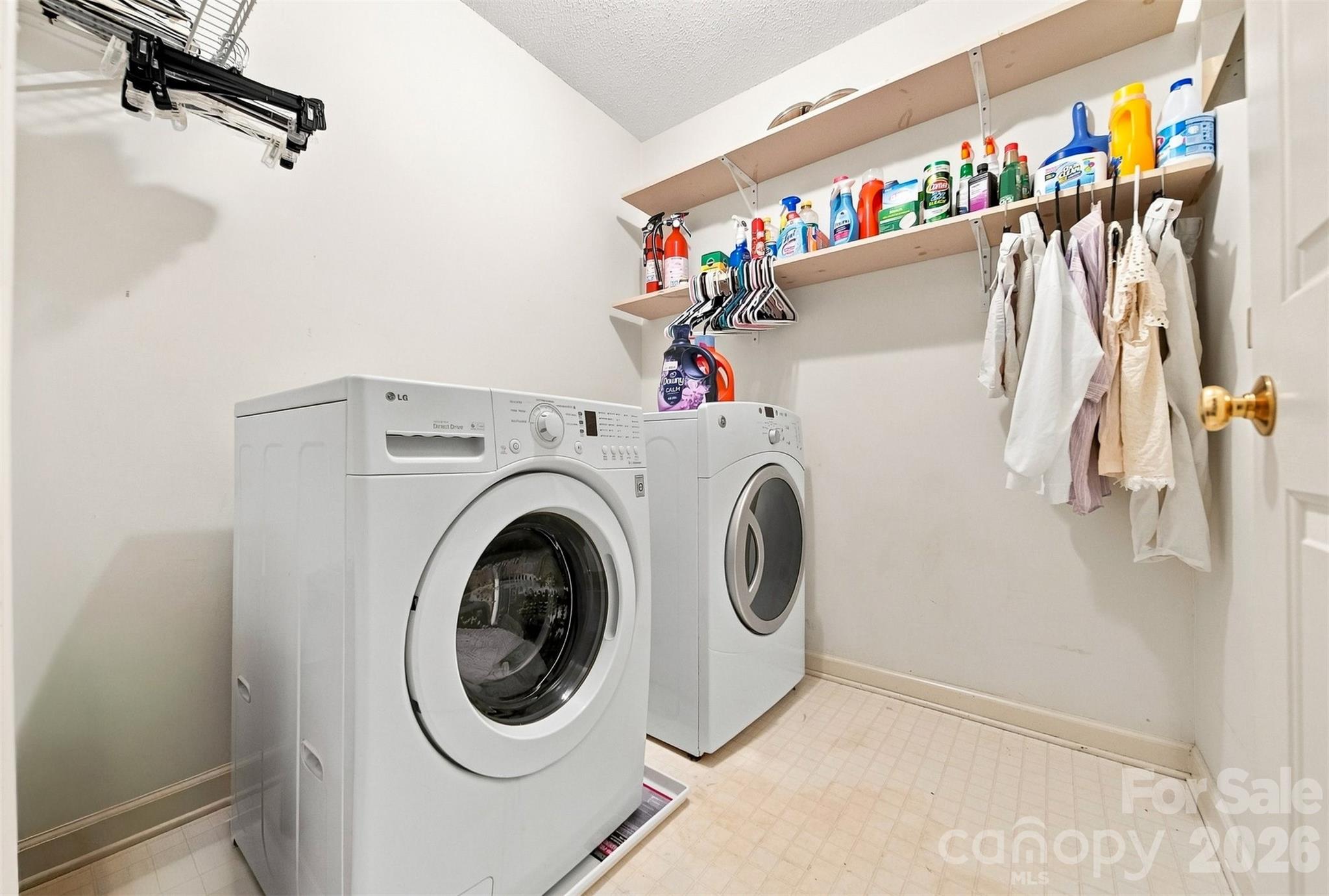 3933 Mattingly Drive Property Photo 16