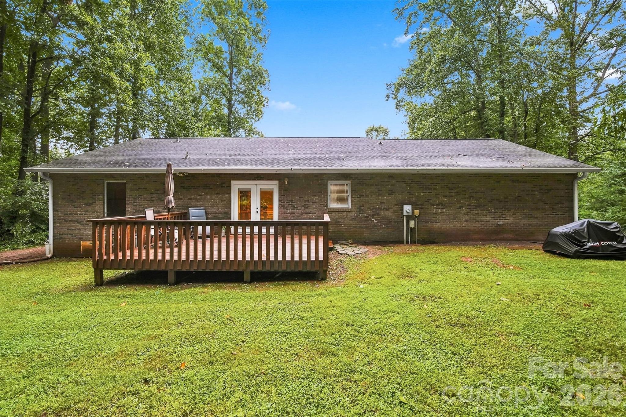 3933 Mattingly Drive Property Photo 31