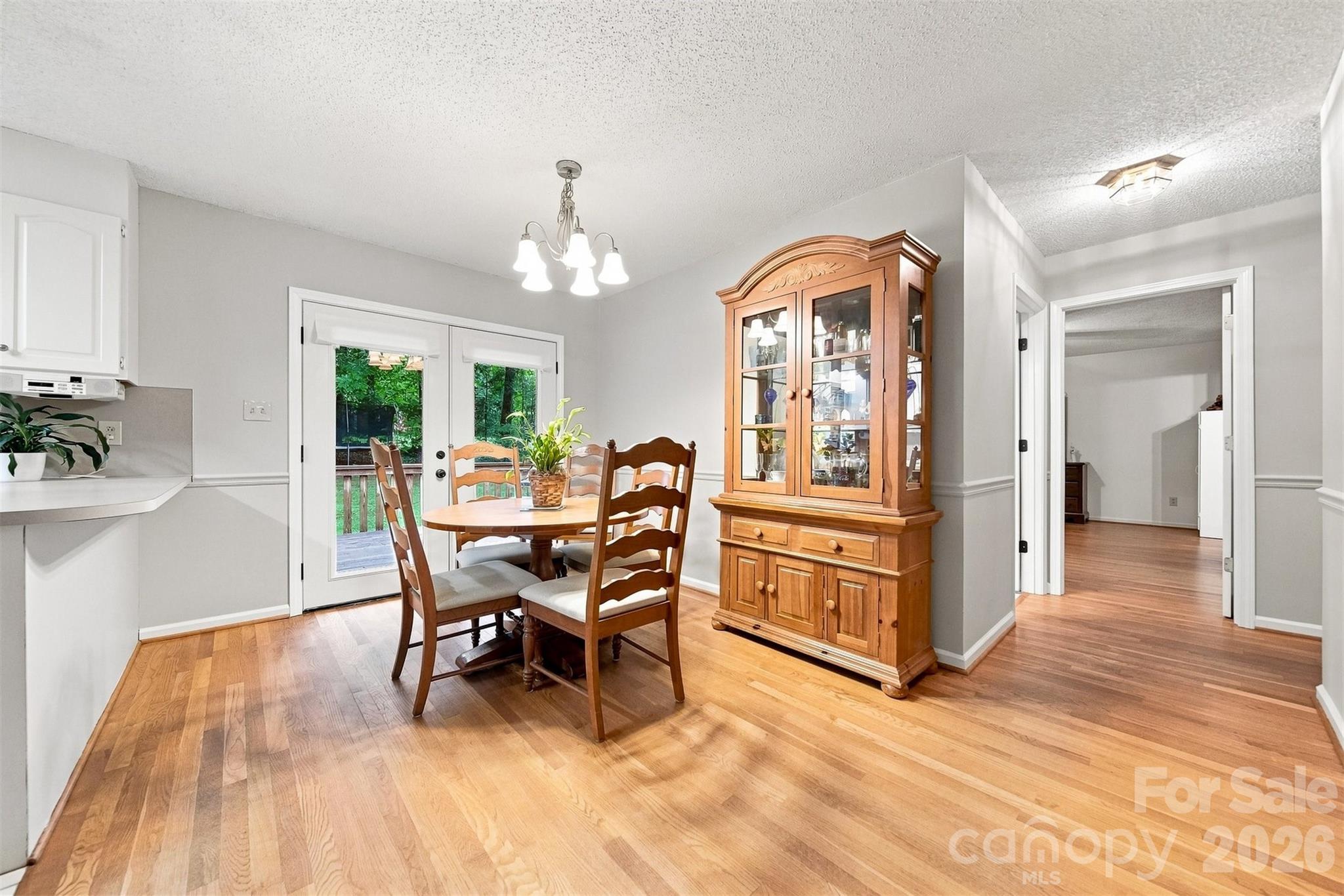 3933 Mattingly Drive Property Photo 38