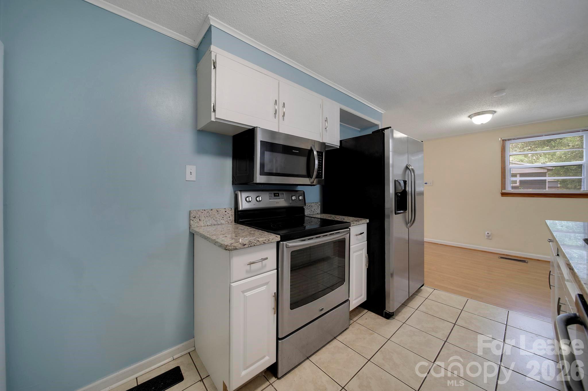 501 Olin Drive Property Photo 9
