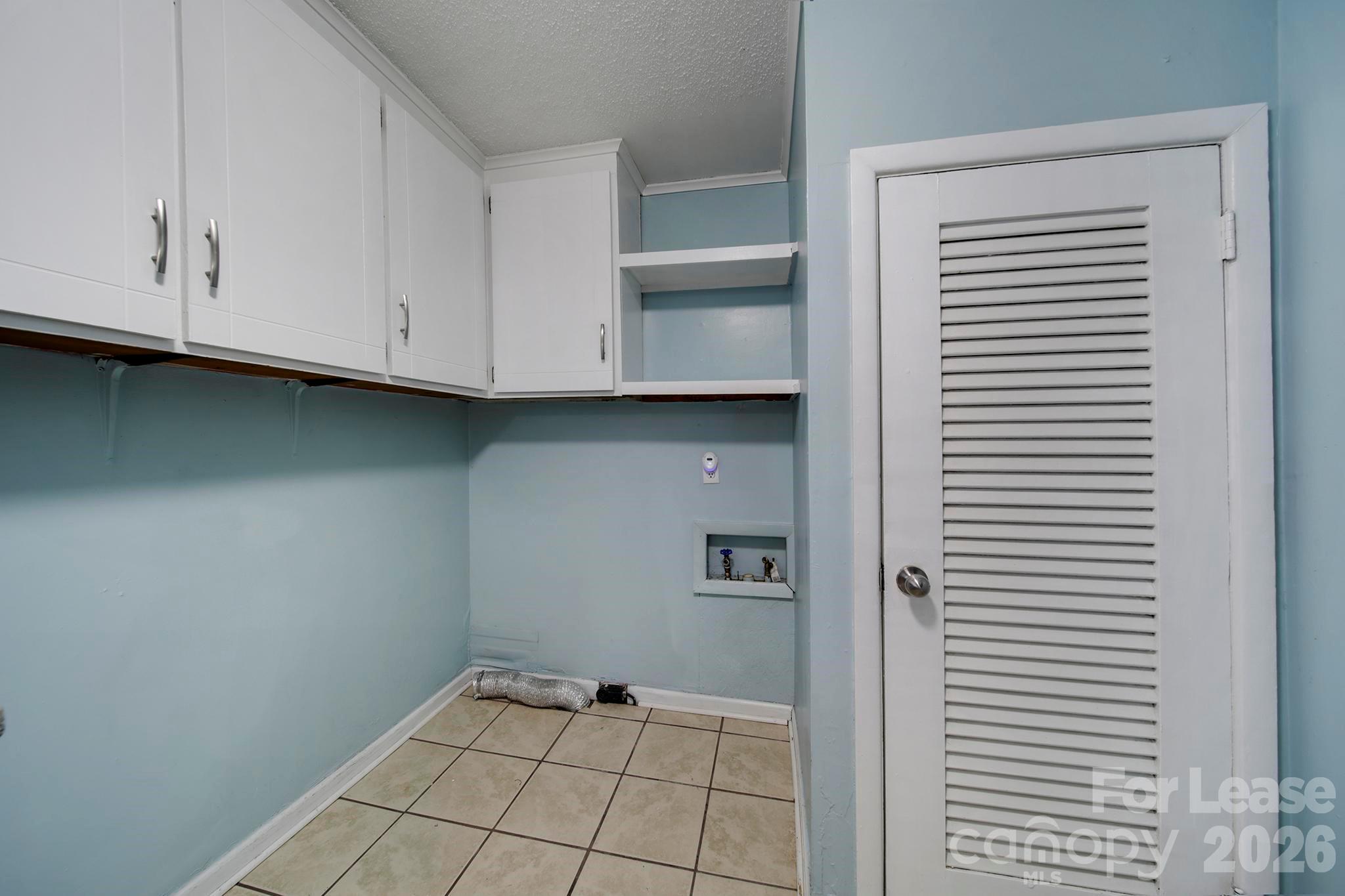 501 Olin Drive Property Photo 10