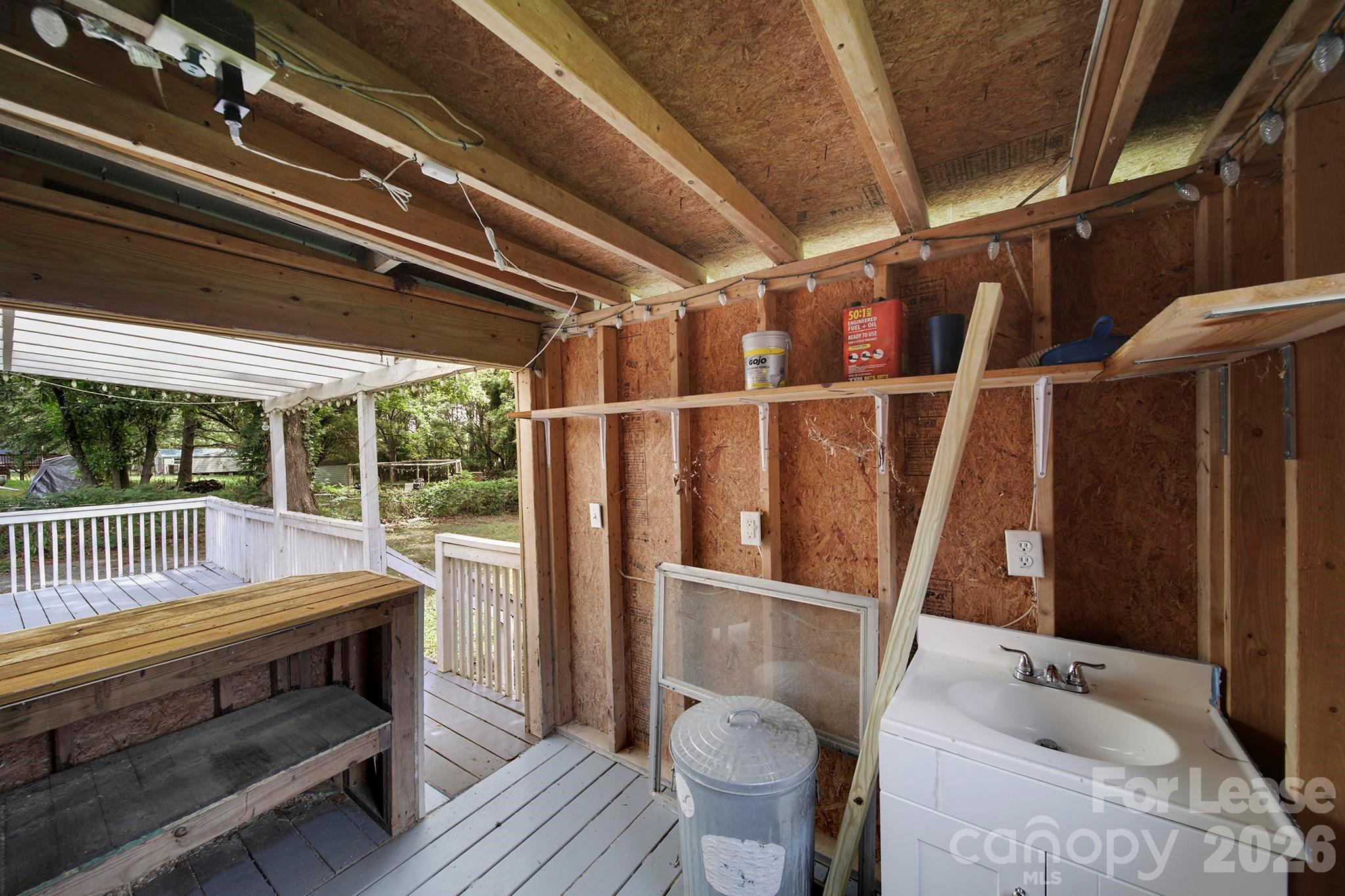 501 Olin Drive Property Photo 21