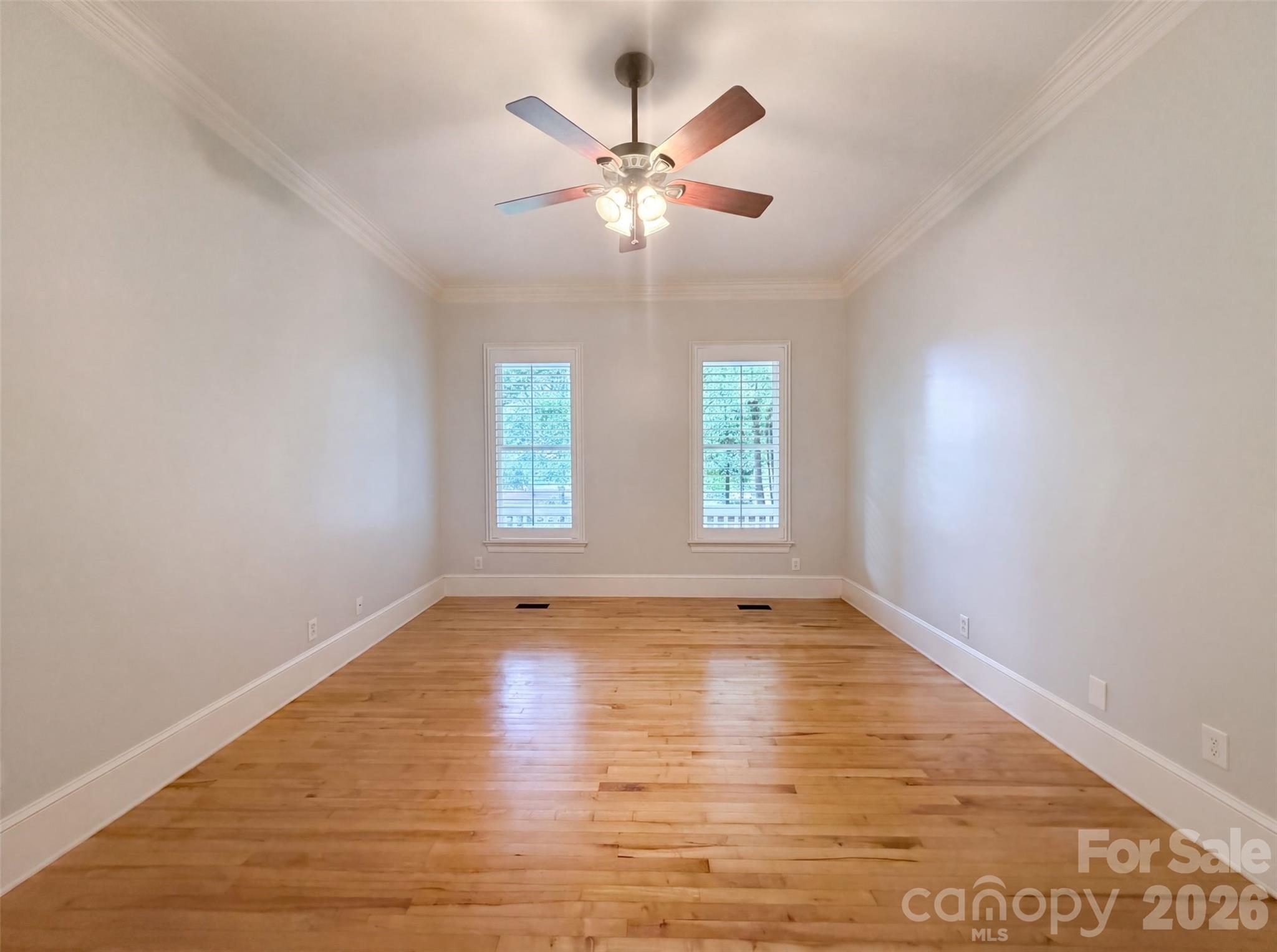 480 Robinson Road Property Photo 4