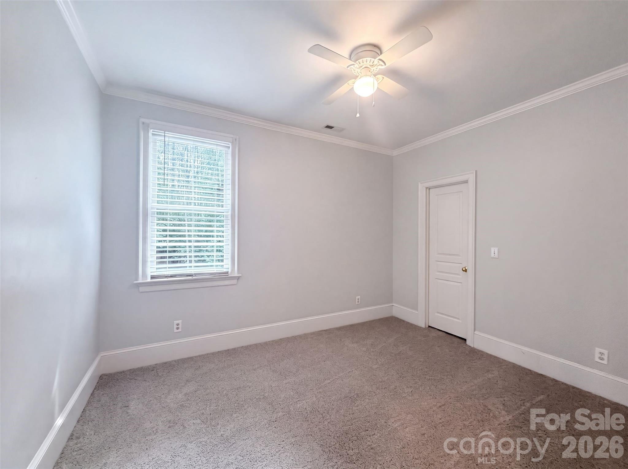 480 Robinson Road Property Photo 12