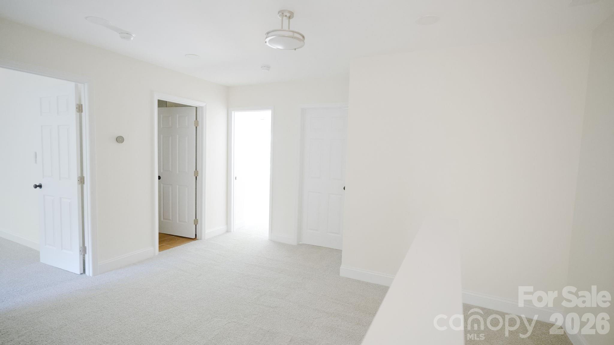 503 Granby Circle B Property Photo 17