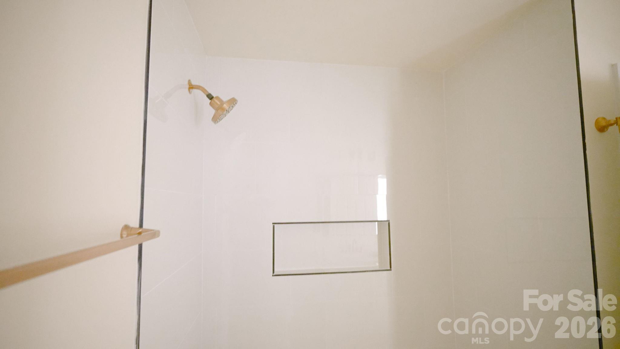 503 Granby Circle B Property Photo 27