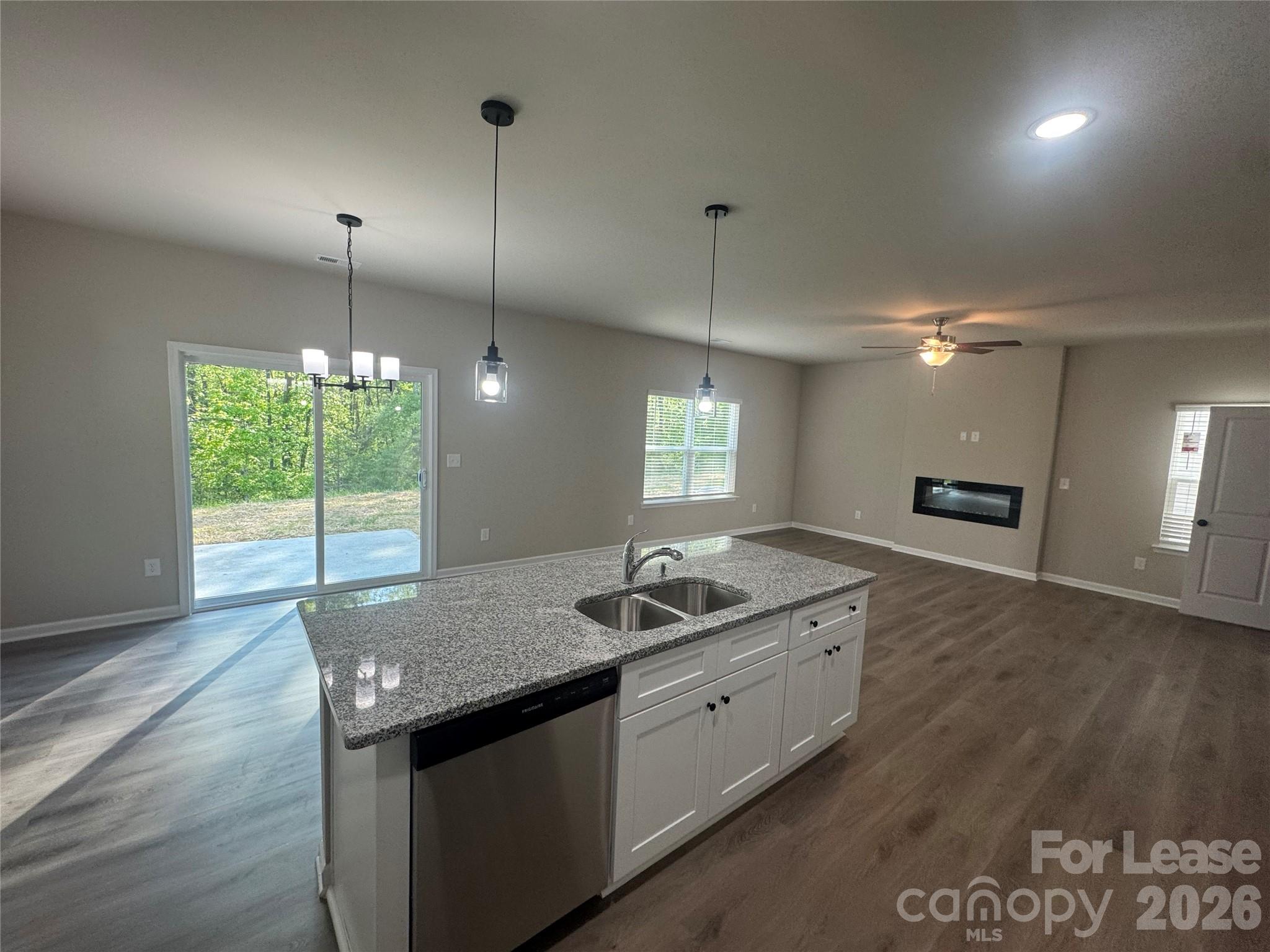 2128 Clapham Court Property Photo 6