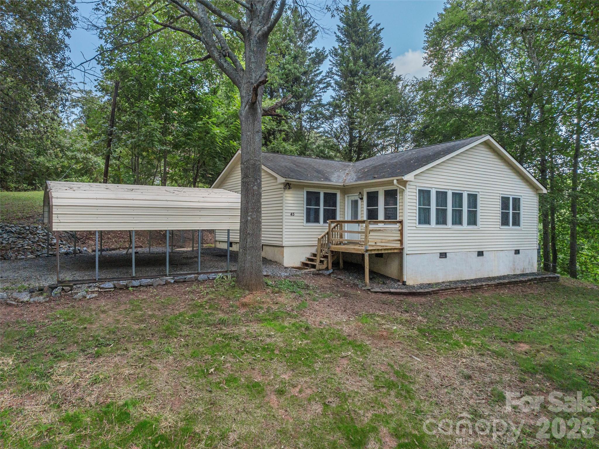 45 W James Drive Property Photo 1
