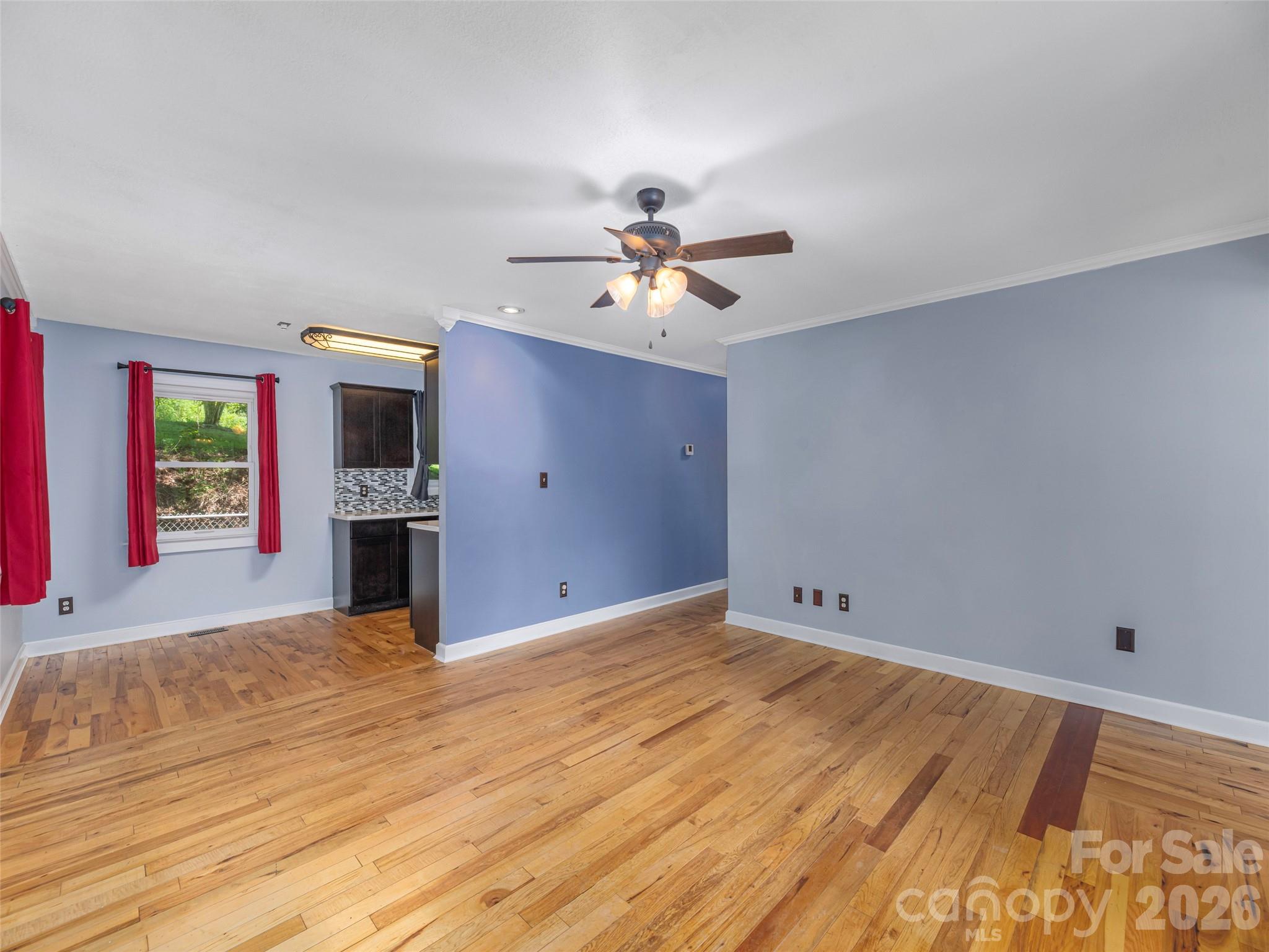 45 W James Drive Property Photo 7