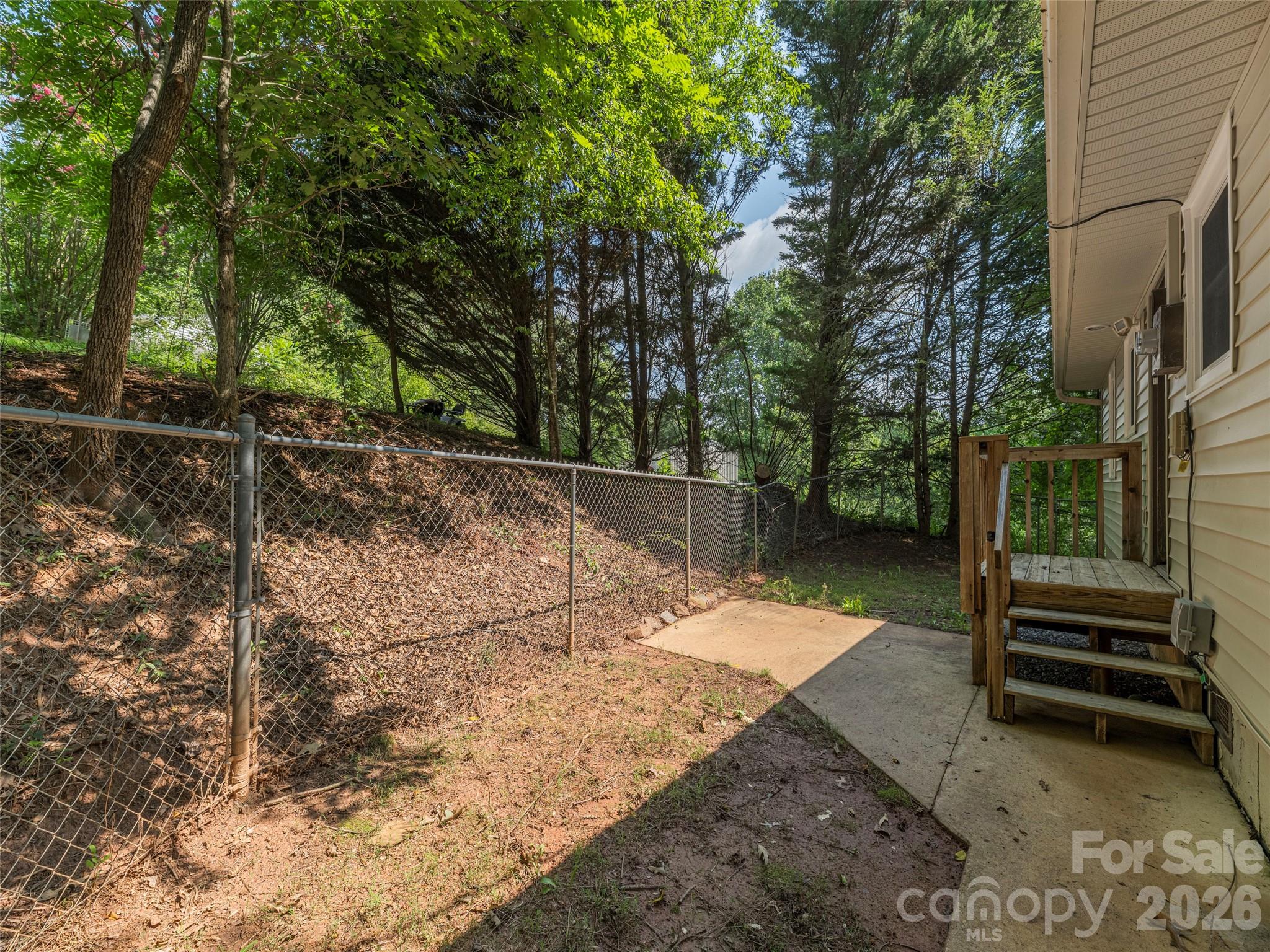 45 W James Drive Property Photo 17