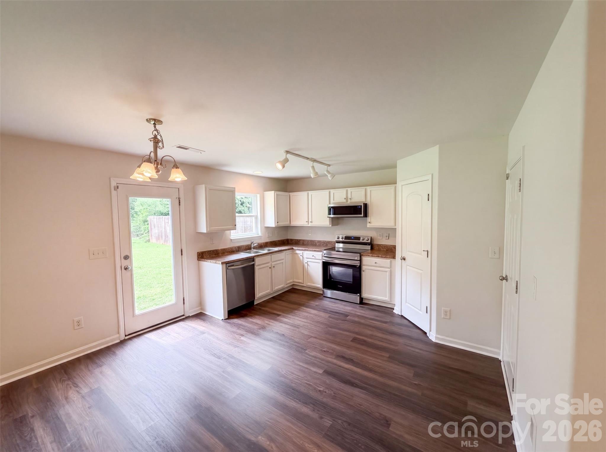 616 Faith Drive Property Photo 2