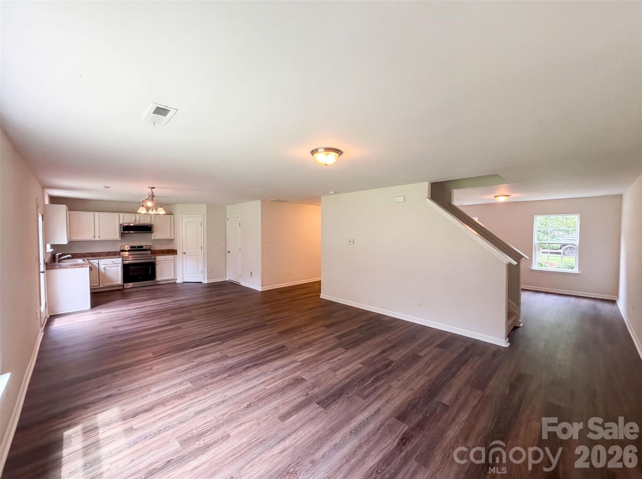 616 Faith Drive Property Photo 6