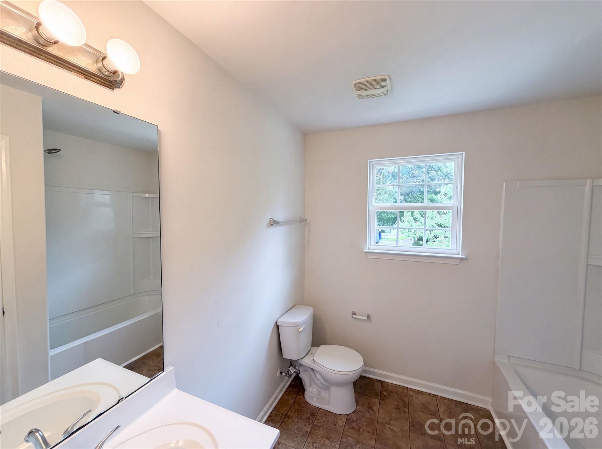 616 Faith Drive Property Photo 14