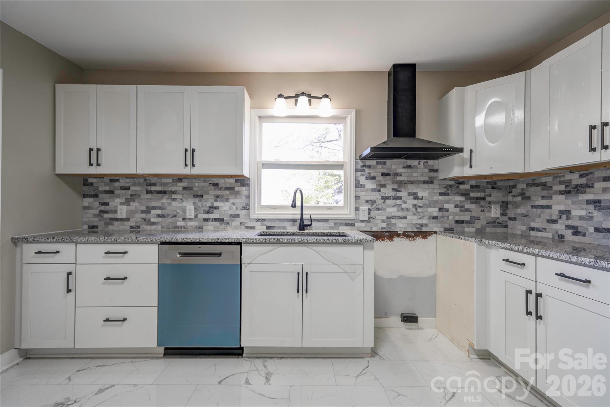 113 Morris Street Property Photo 7