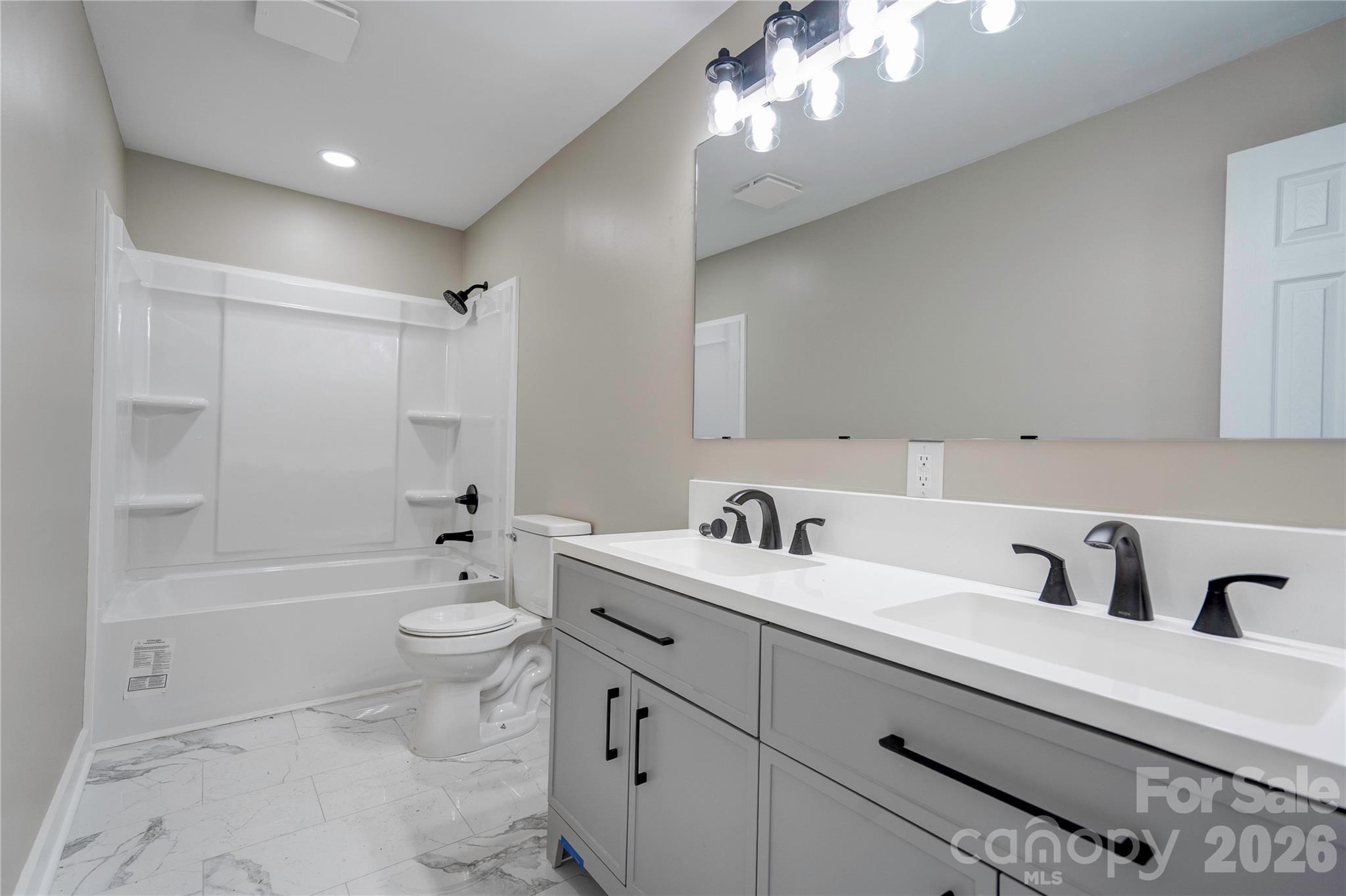 113 Morris Street Property Photo 16