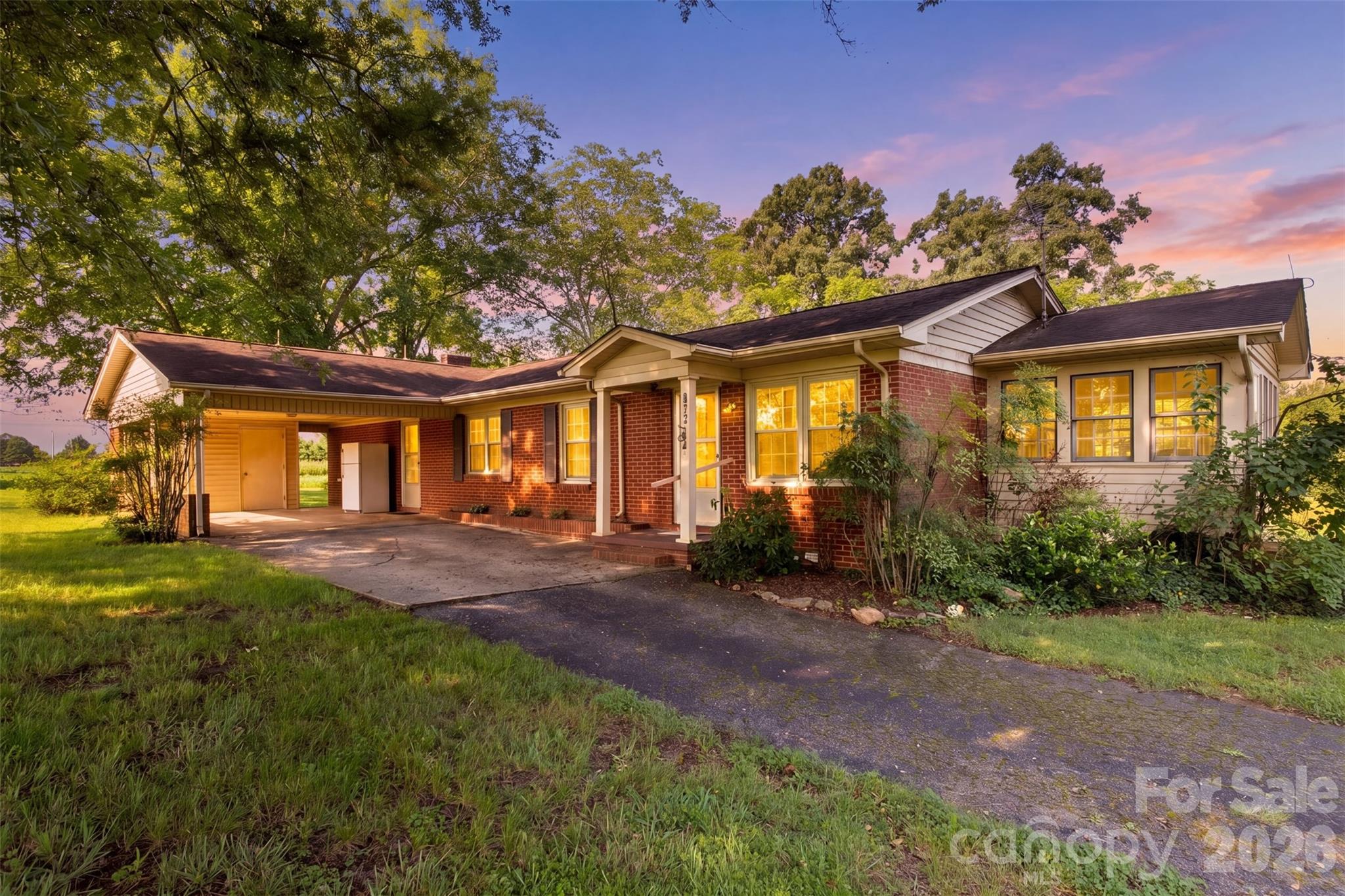 7804 Matthew Miller Road Property Photo 1