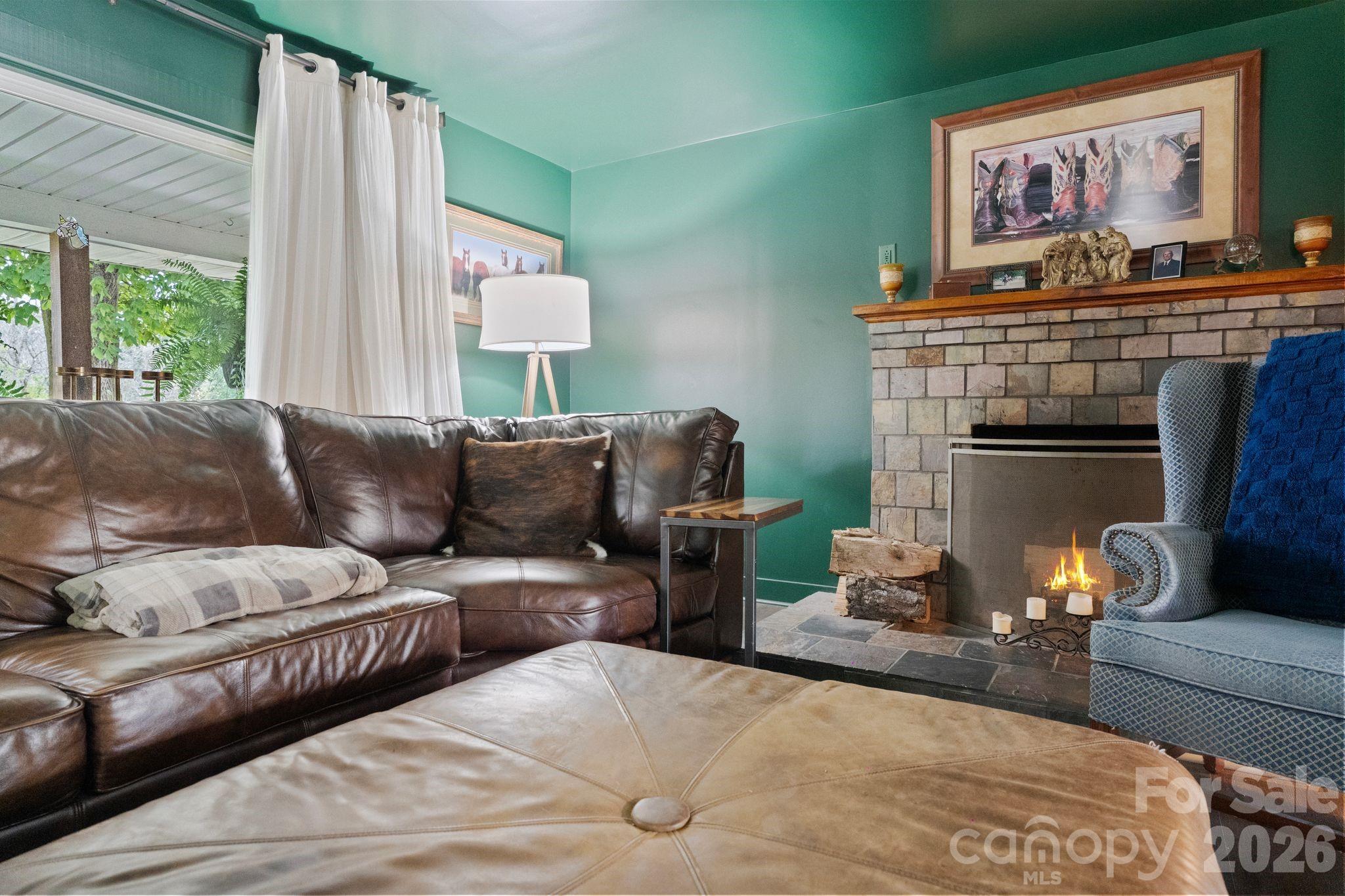 29 Pleasant Hill Road Property Photo 6